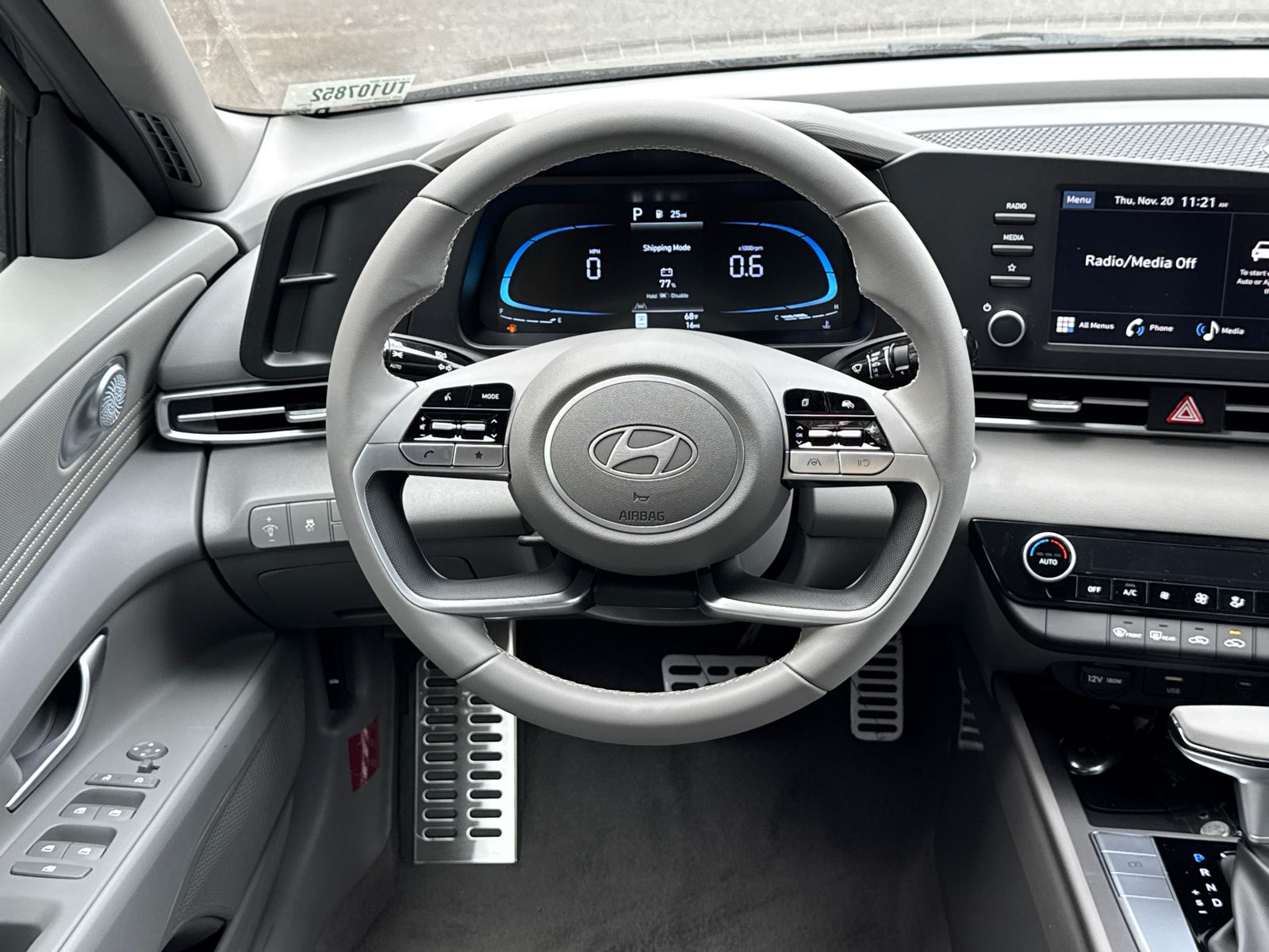 New 2026 Gray HYUNDAI SEL Sport image 24