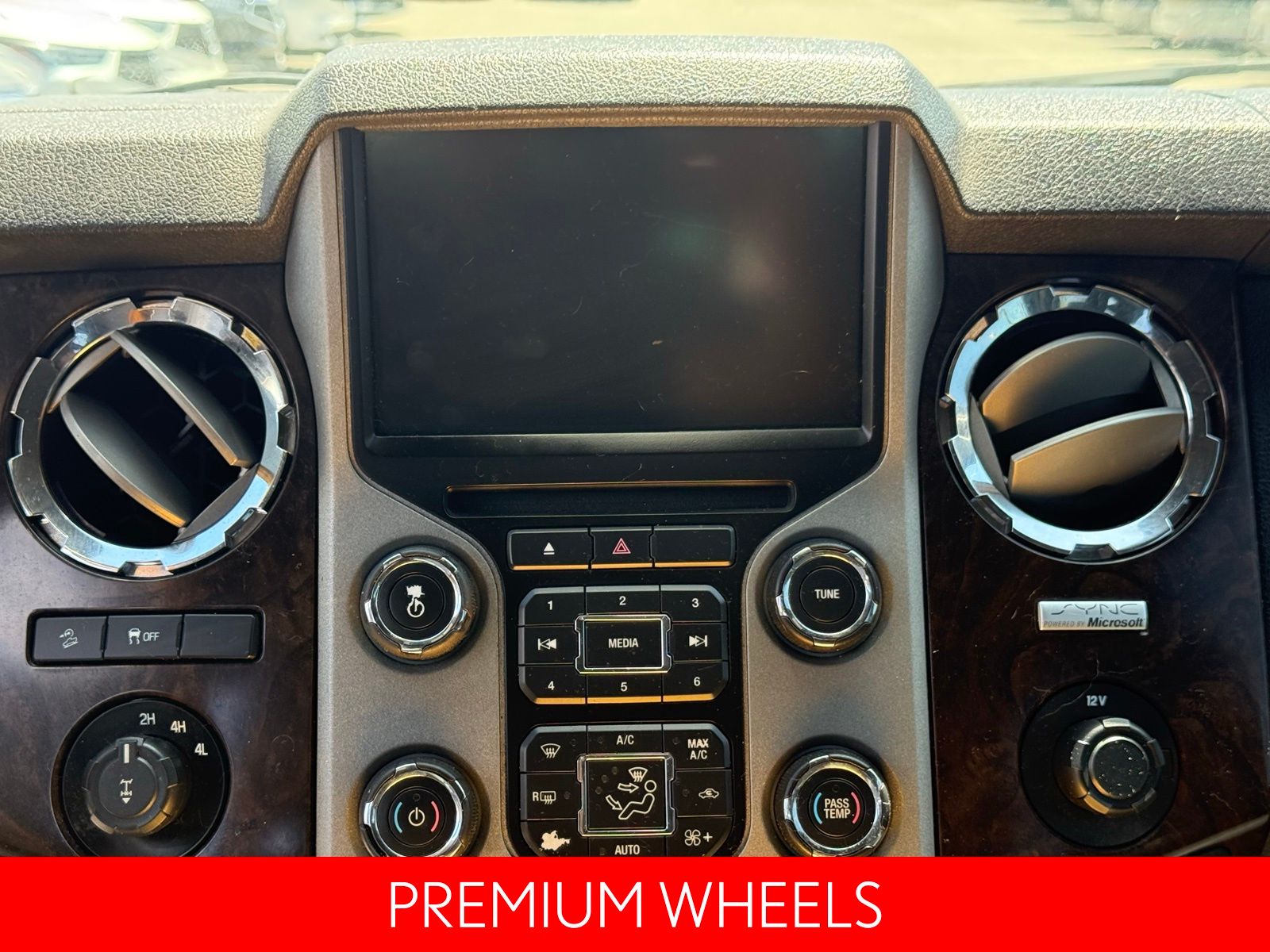 Used 2013 Ford Super Duty F-250 Platinum 4D Crew Cab