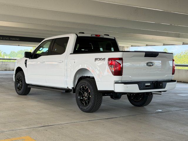 New 2026 Oxford White Ford XLT image 4