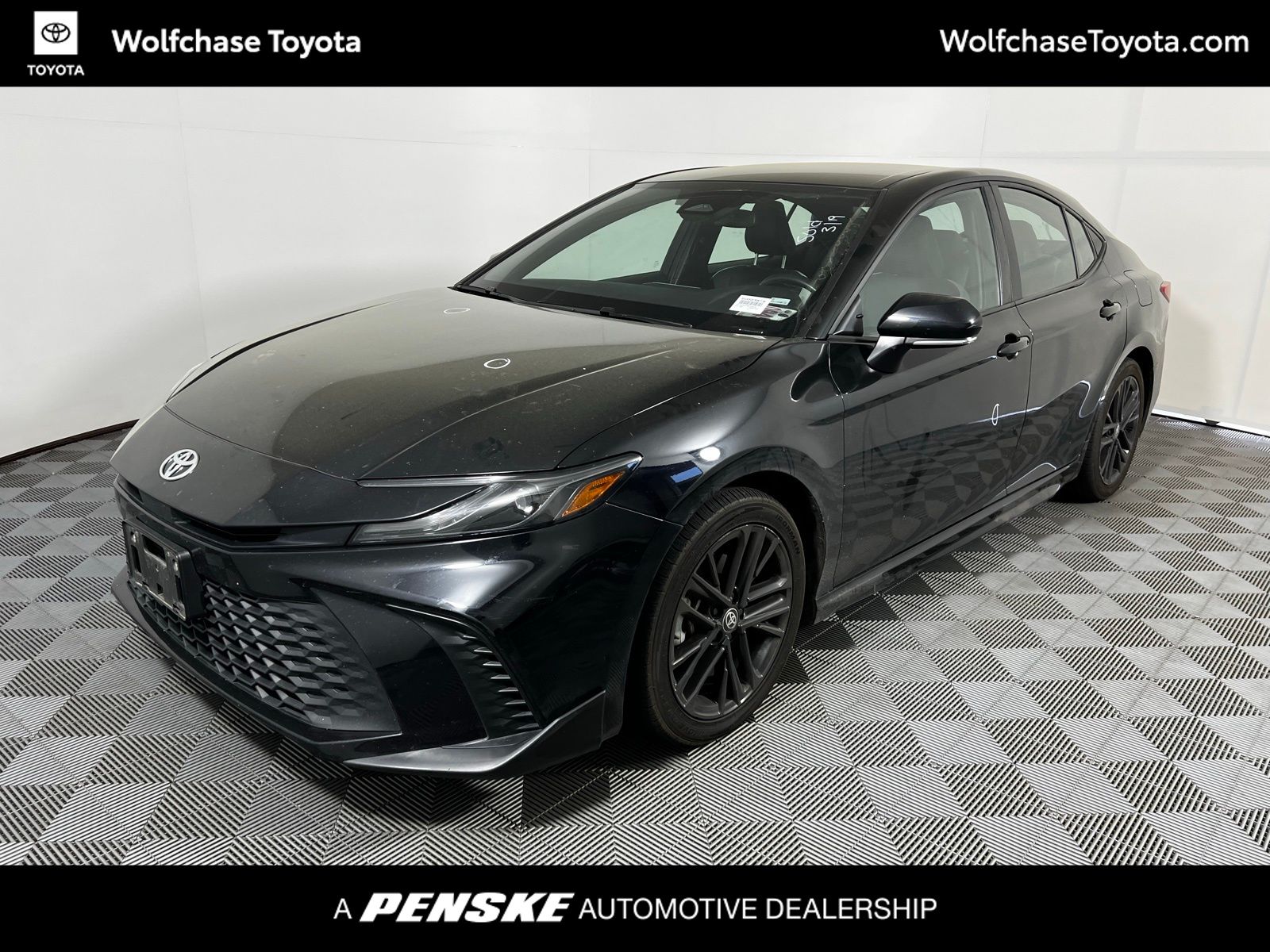 Thumbnail: 2025 Toyota Camry - 1