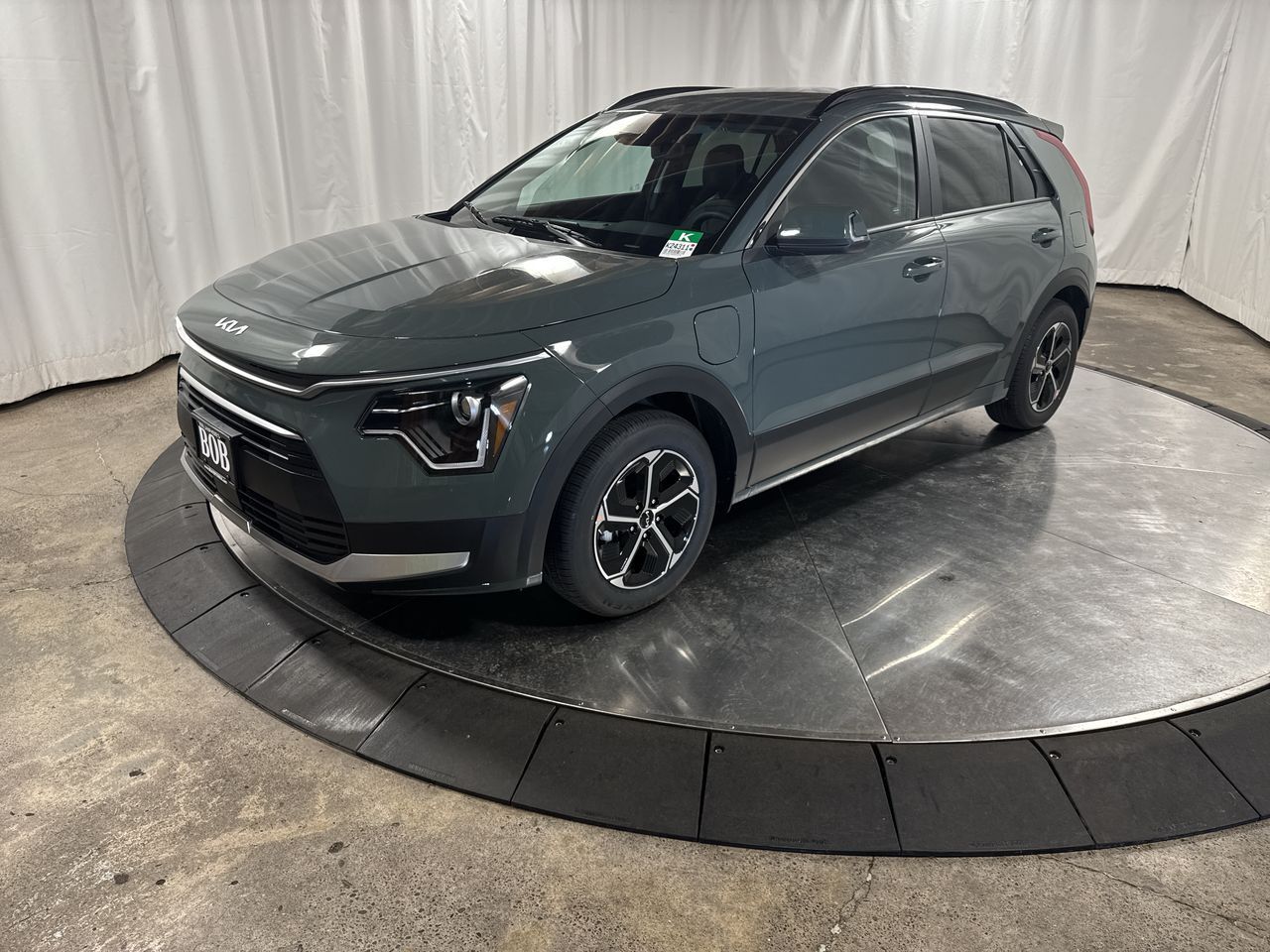 2025 Kia Niro Plug-In Hybrid EX