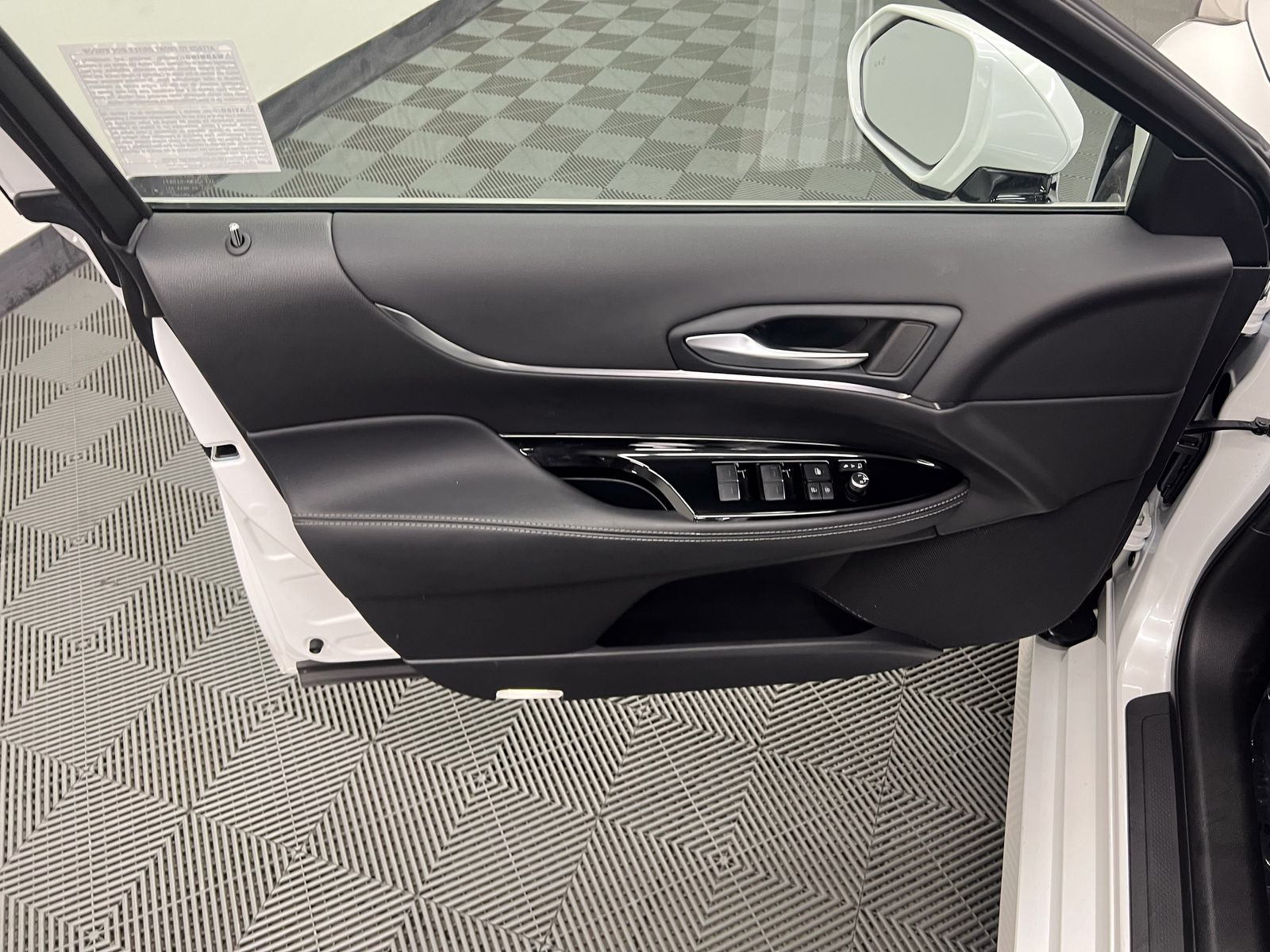 used 2023 Toyota Mirai car, priced at $12,088