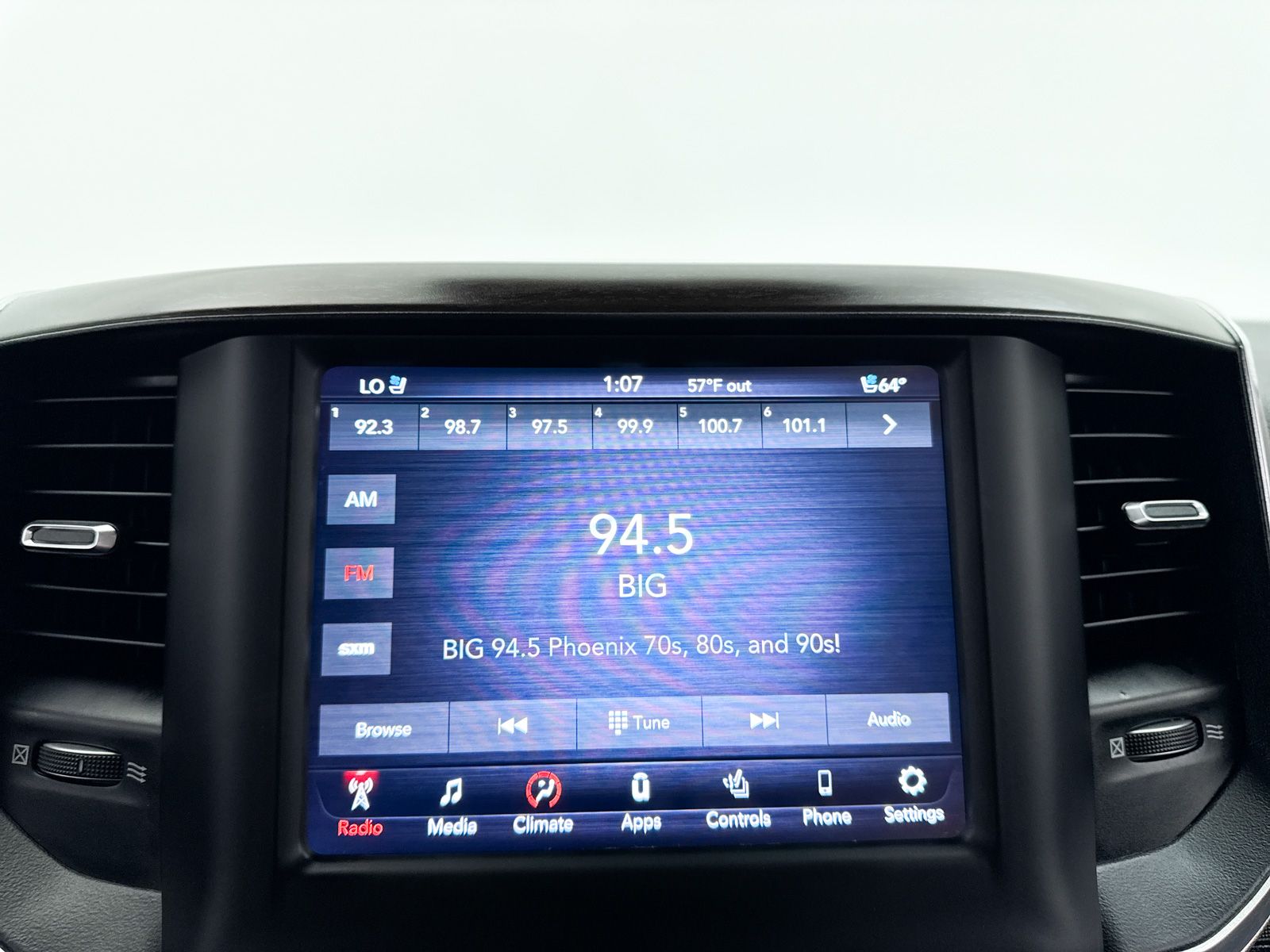 View vehicle photo 4