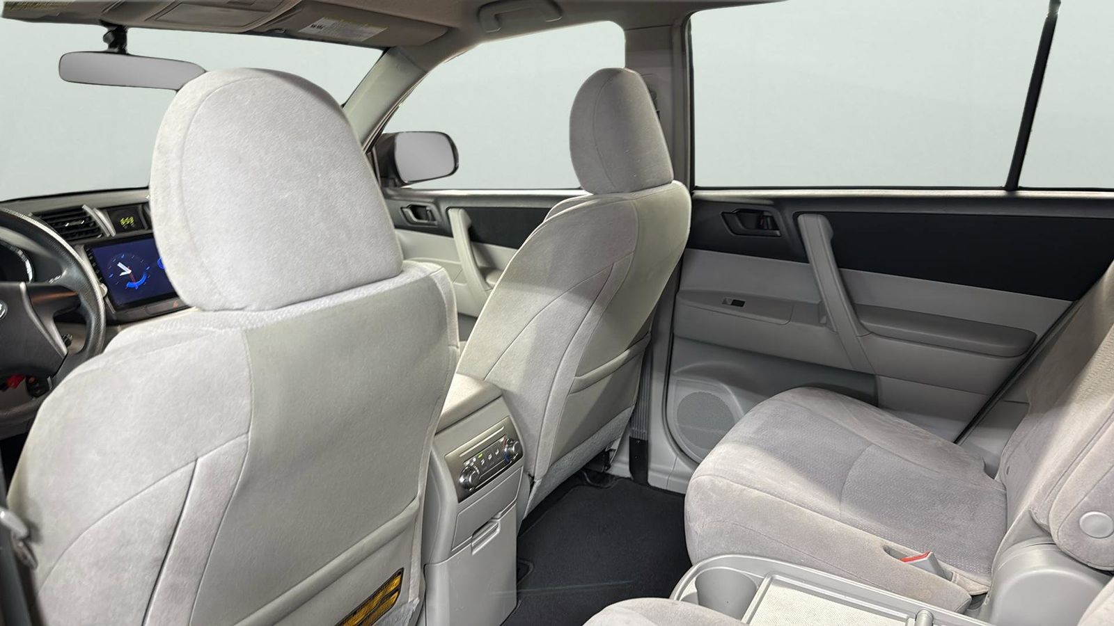 Used Car 2011 Toyota Highlander  For Sale Under $15,000 In Austin, Texas