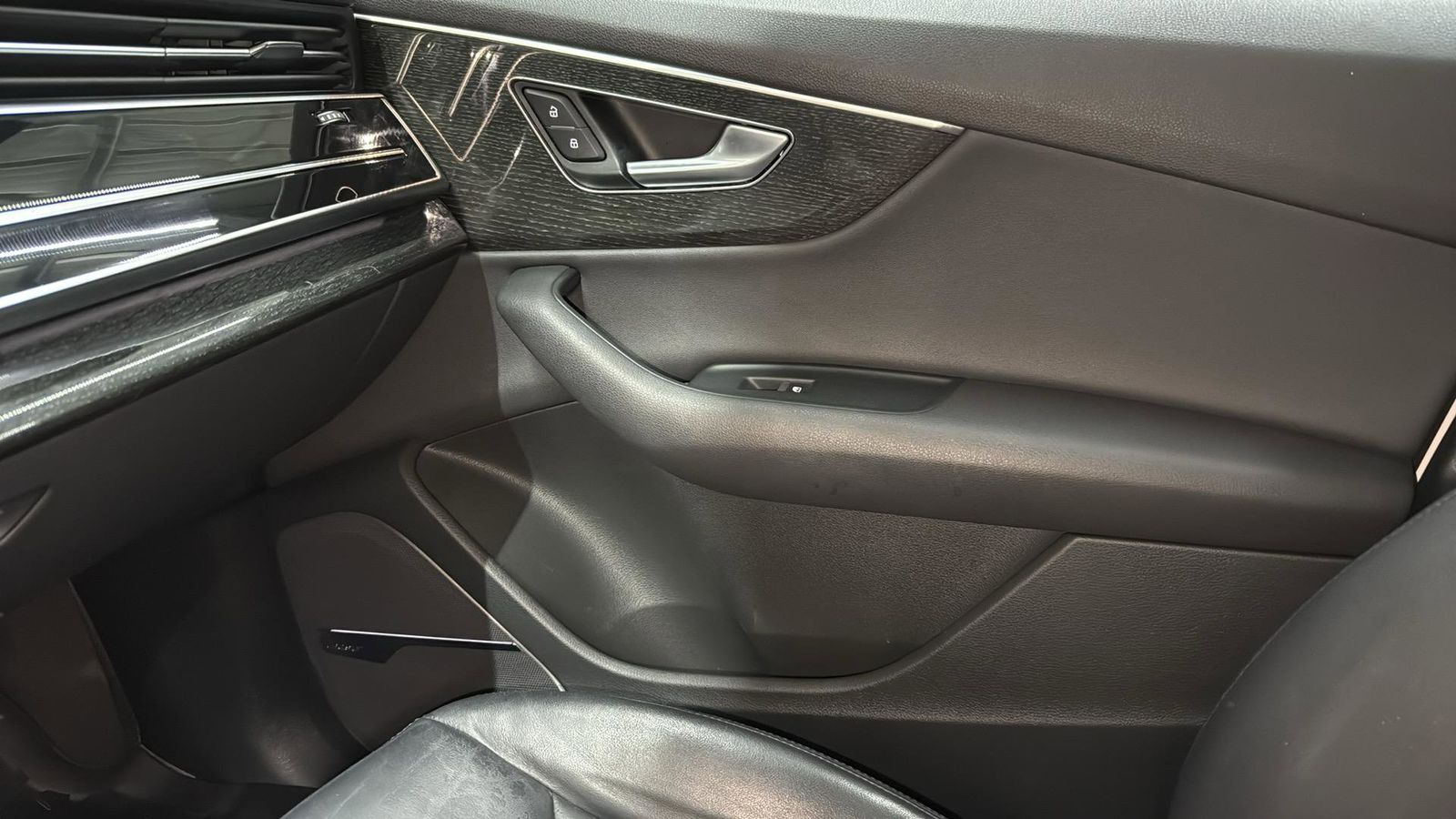 Used Car 2020 Audi Q7  55 Premium Plus For Sale Under $25,000 In Austin, Texas