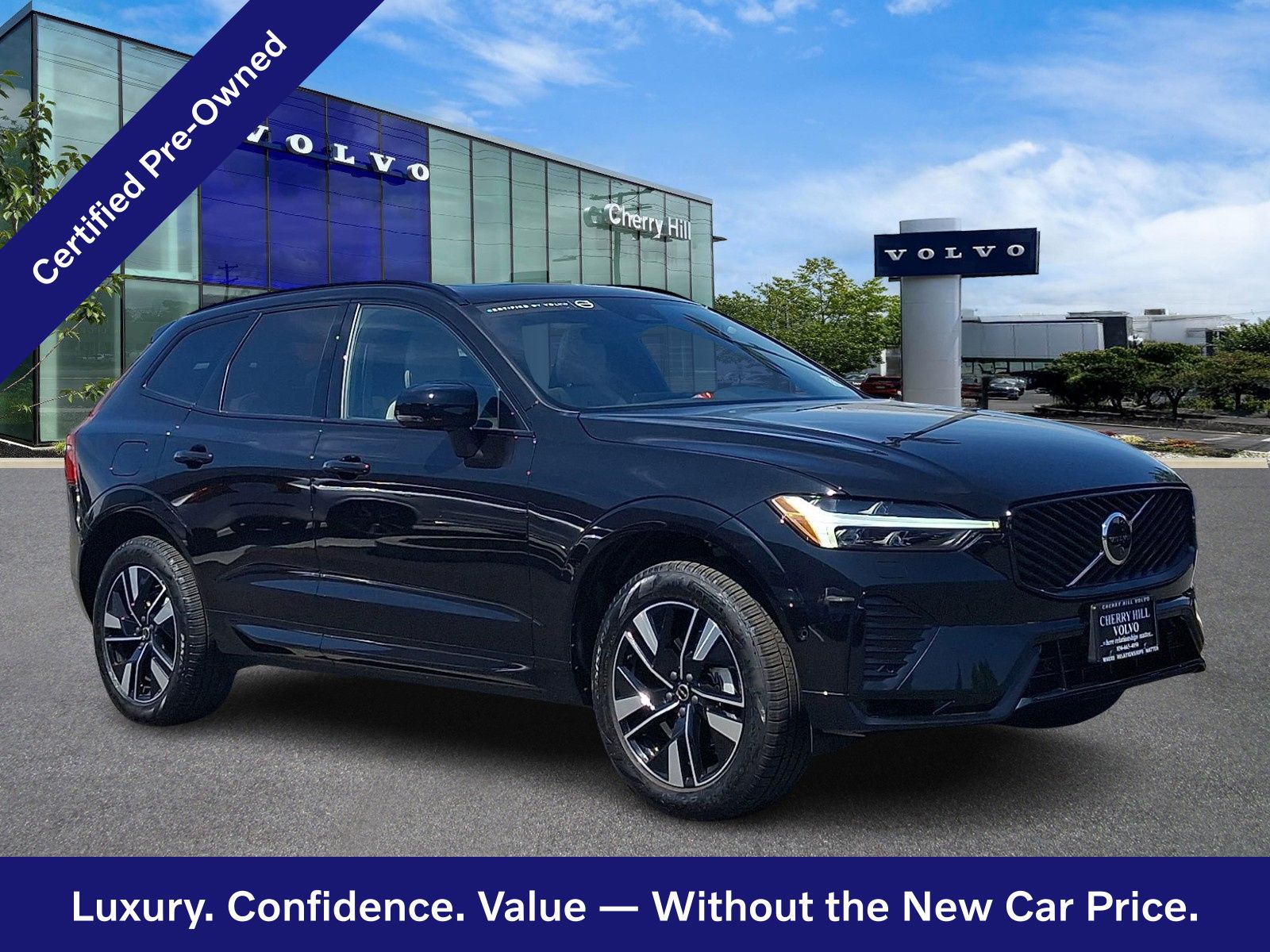 Onyx Black Metallic 2026 Volvo XC60 B5 Plus AWD SUV / Crossover All-Wheel Drive Automatic