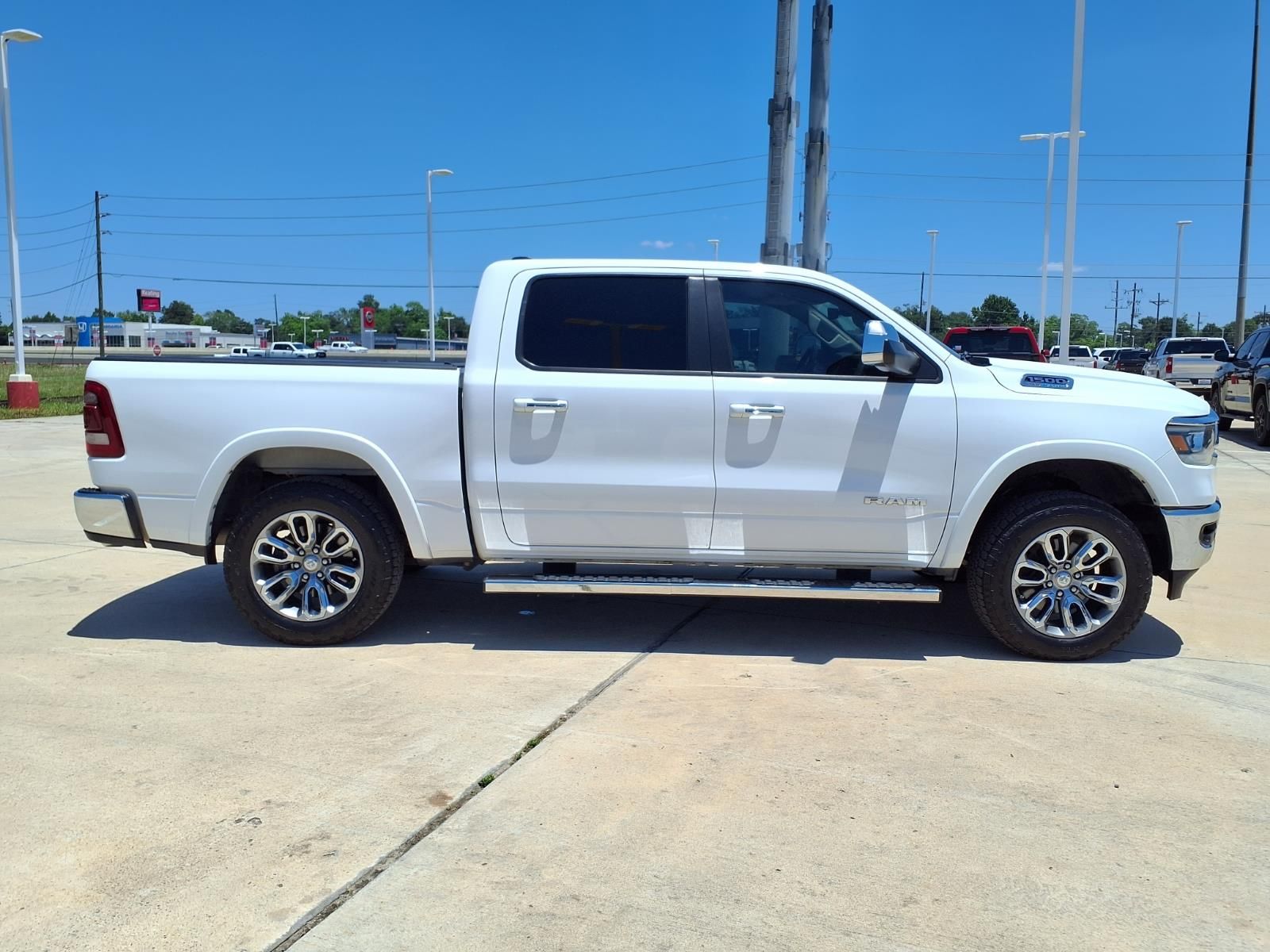 2022 Ram 1500 Laramie - 4