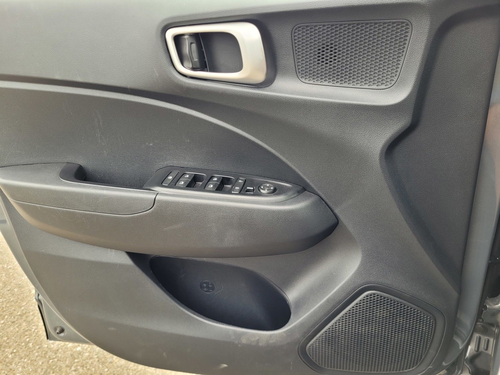 2026 Hyundai Venue SEL - Photo 22