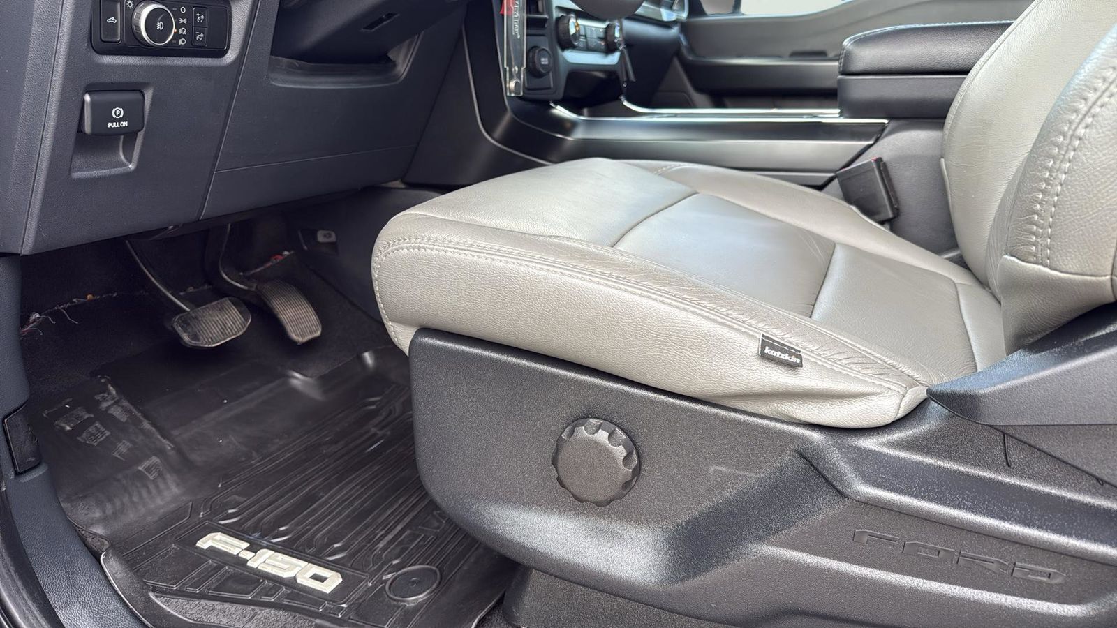 Used Car 2023 Ford F-150  Xl For Sale Under $35,000 In Austin, Texas