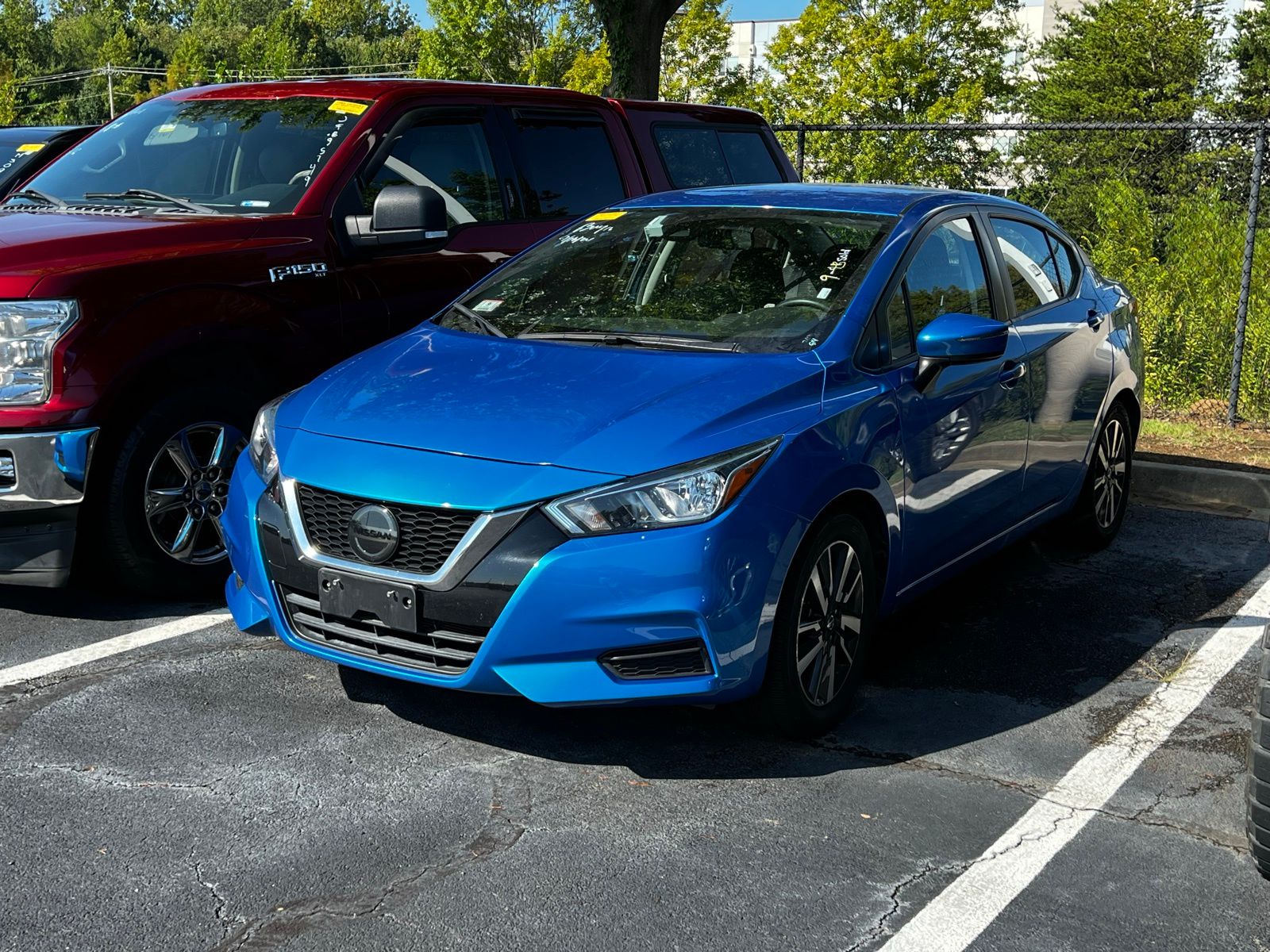 2021 Nissan Versa 1.6 SV 2