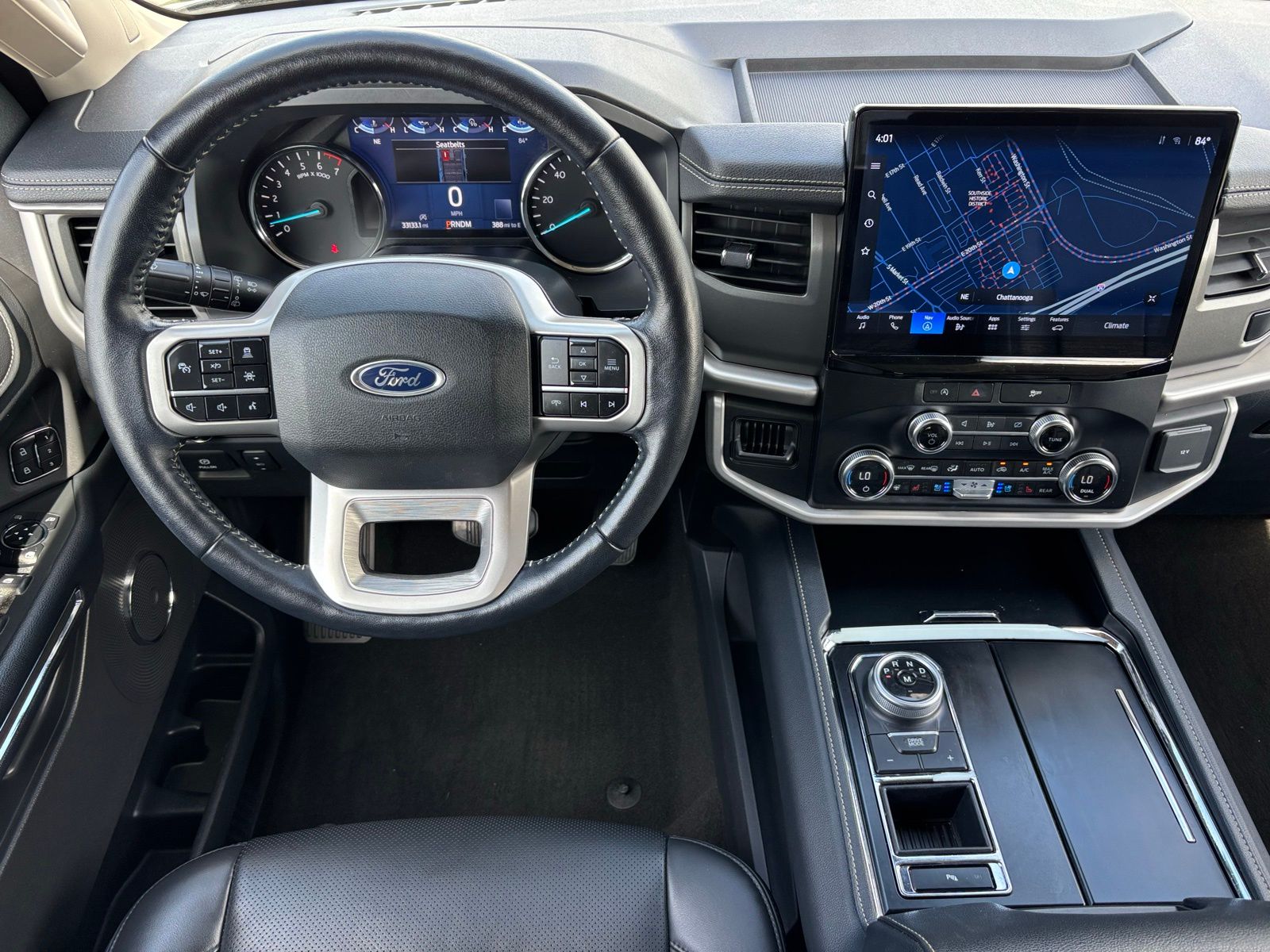 View vehicle photo 4