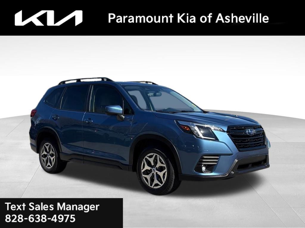 2024 Subaru Forester Premium Crossover AWD