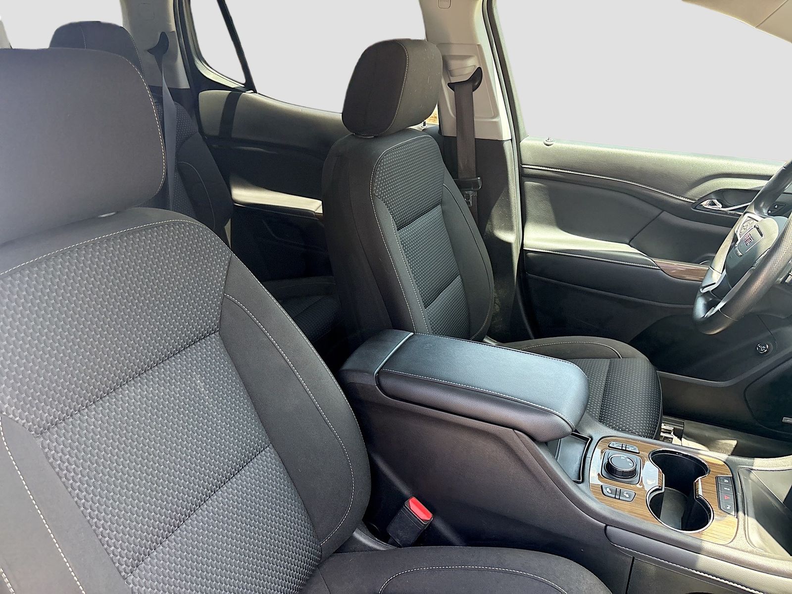 Used 2023 Black GMC SLE image 30