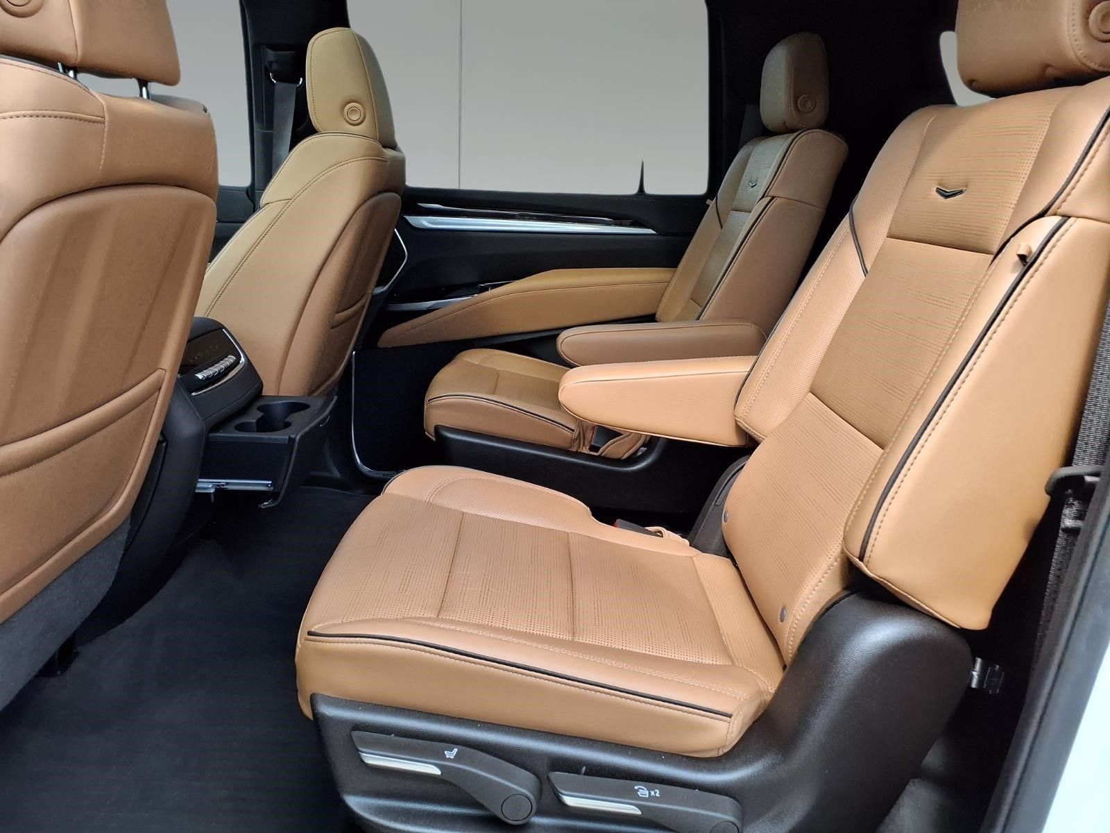 2026 Cadillac Escalade ESV Luxury White at Bayway Cadillac of The Woodlands