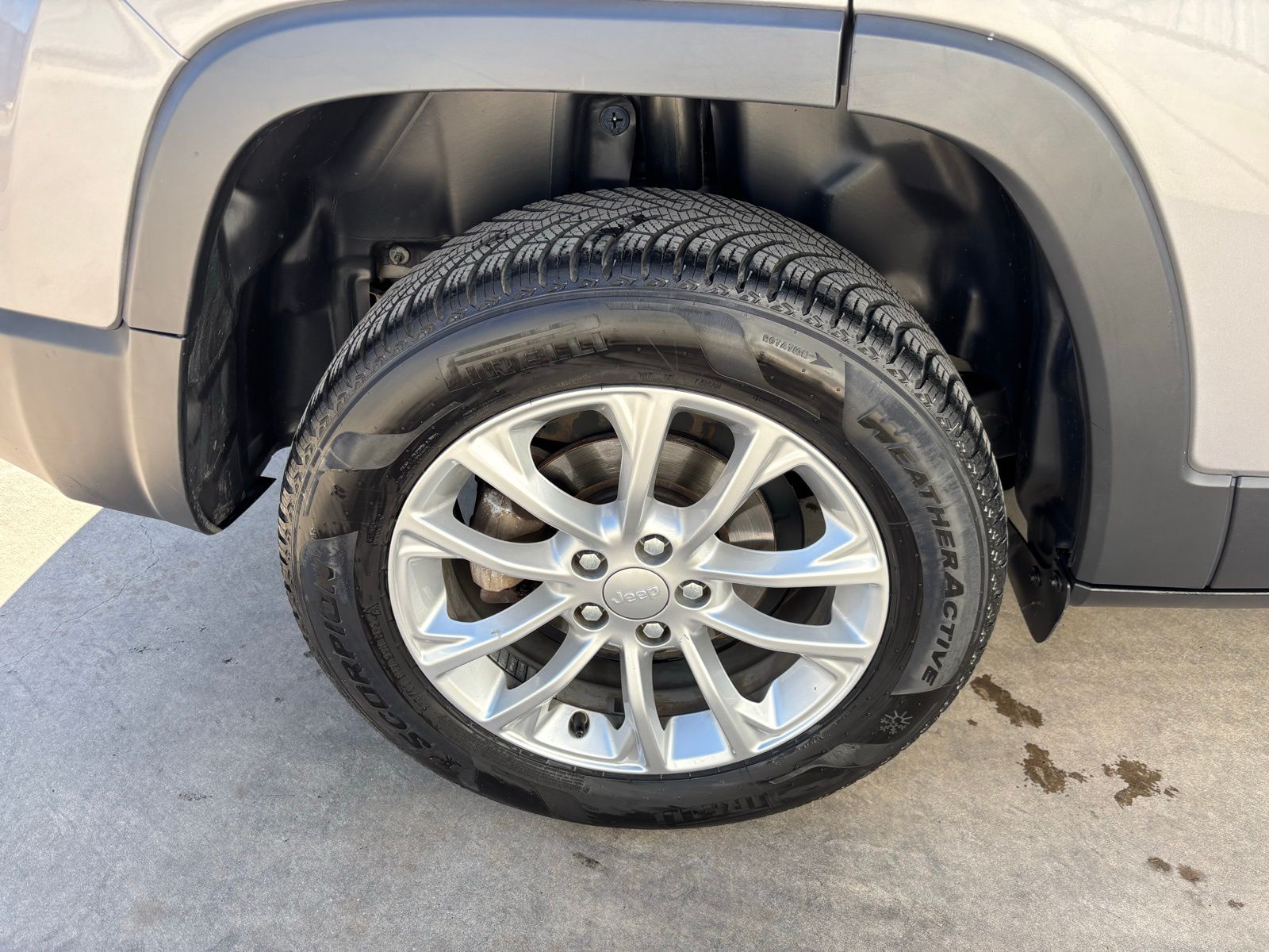 Used Car 2019 Jeep Cherokee  Latitude For Sale Under $10,000 In Austin, Texas