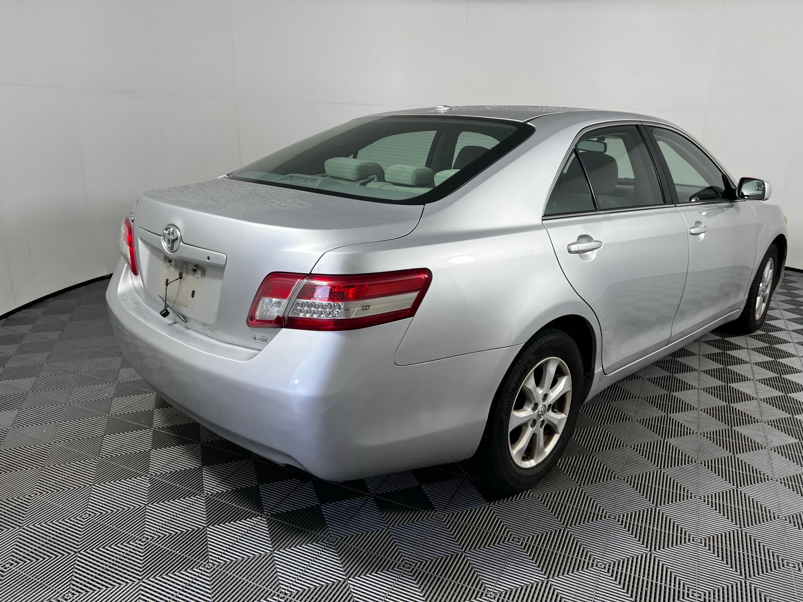 Thumbnail: 2011 Toyota Camry - 5