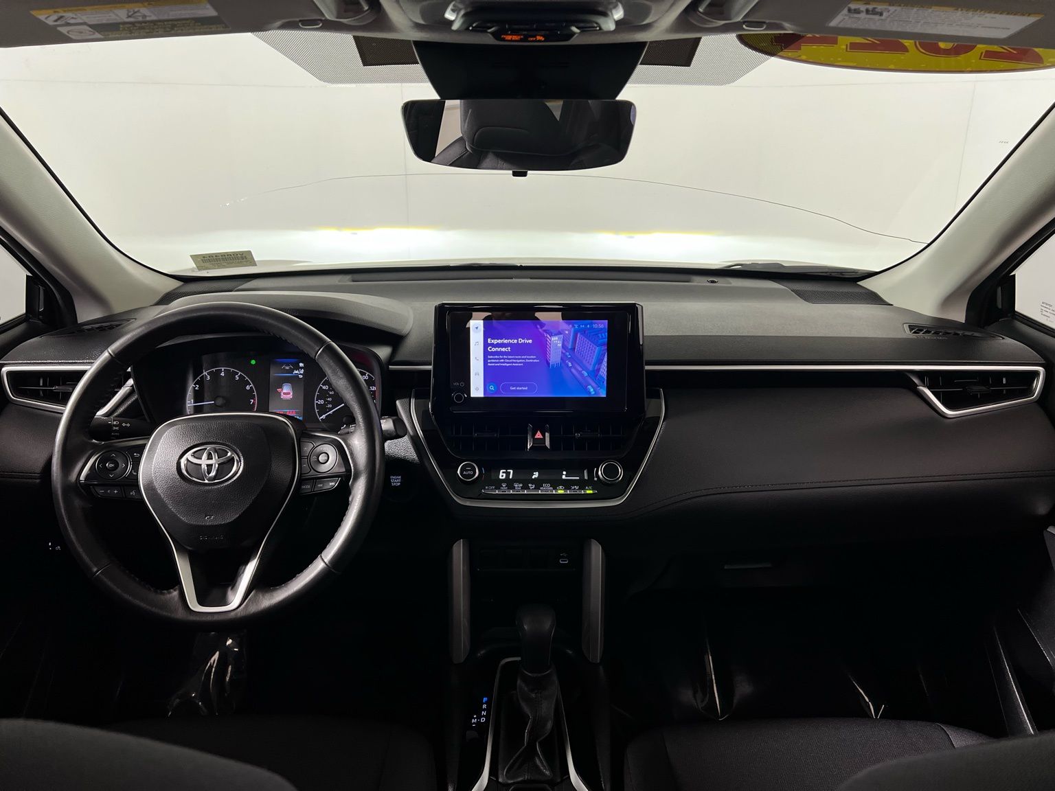 Thumbnail: 2024 Toyota Corolla Cross - 23