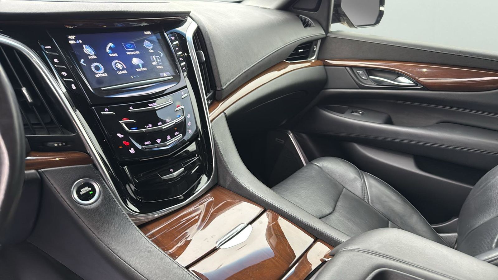 Used Car 2019 Cadillac Escalade  Luxury For Sale Under $35,000 In Austin, Texas