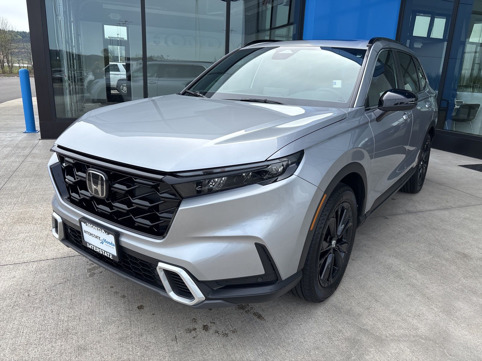 2025 Honda CR-V Hybrid Sport Touring AWD's photo