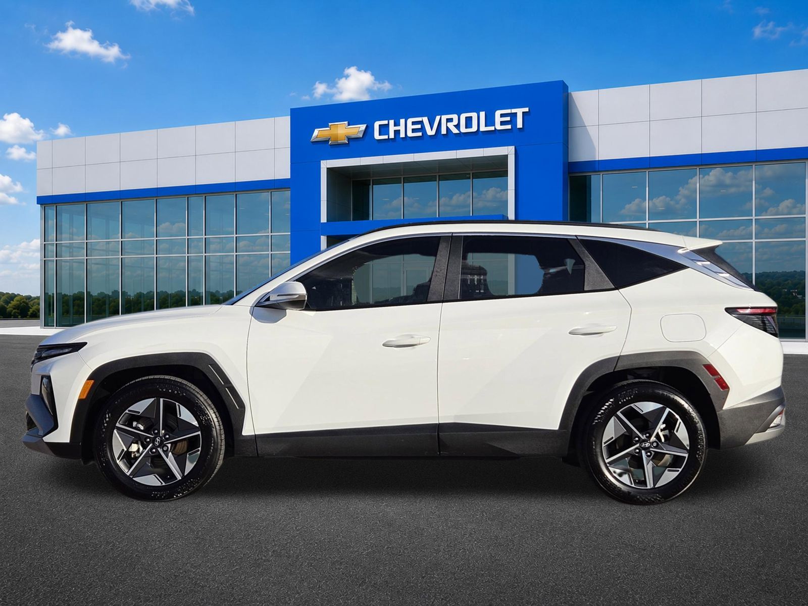 View vehicle photo 3