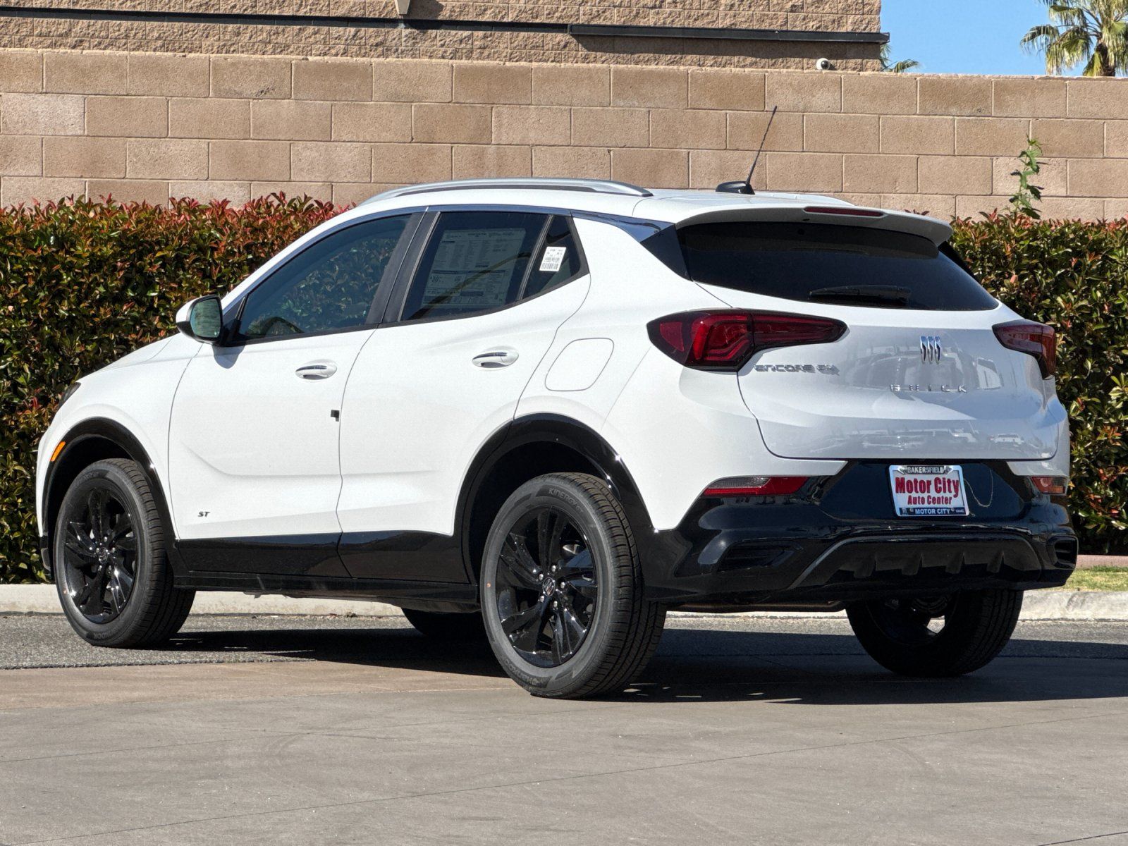 View vehicle photo 6