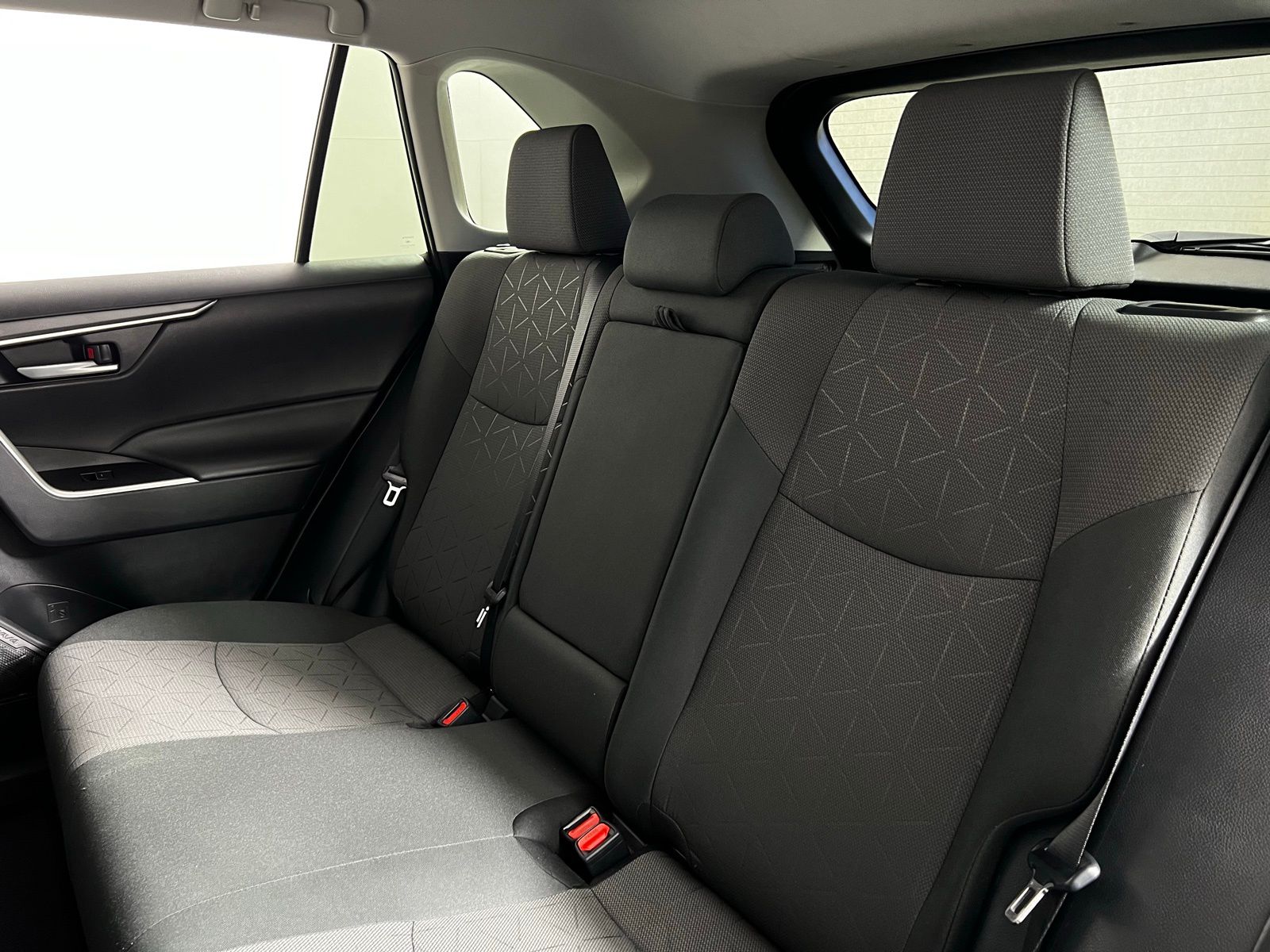 Thumbnail: 2024 Toyota RAV4 - 22