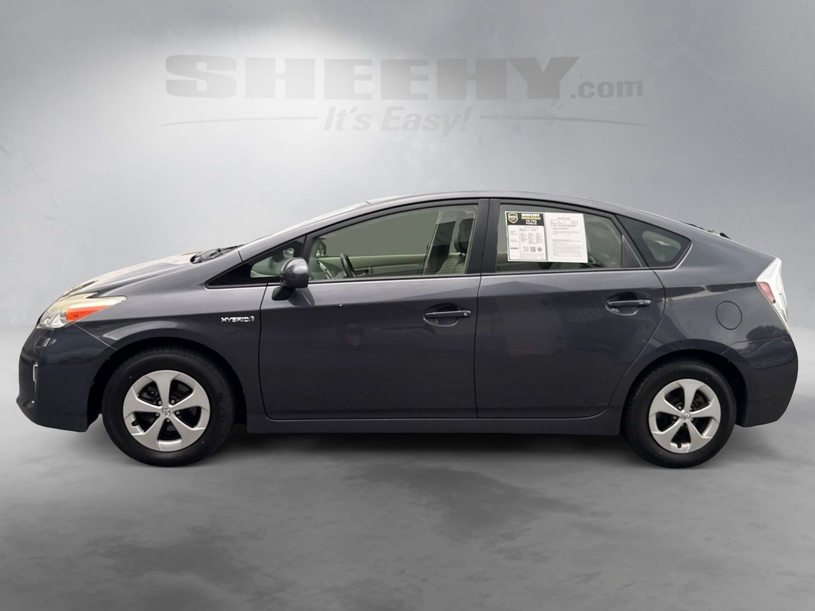 Used 2015 Winter Gray Metallic Toyota Four image 16
