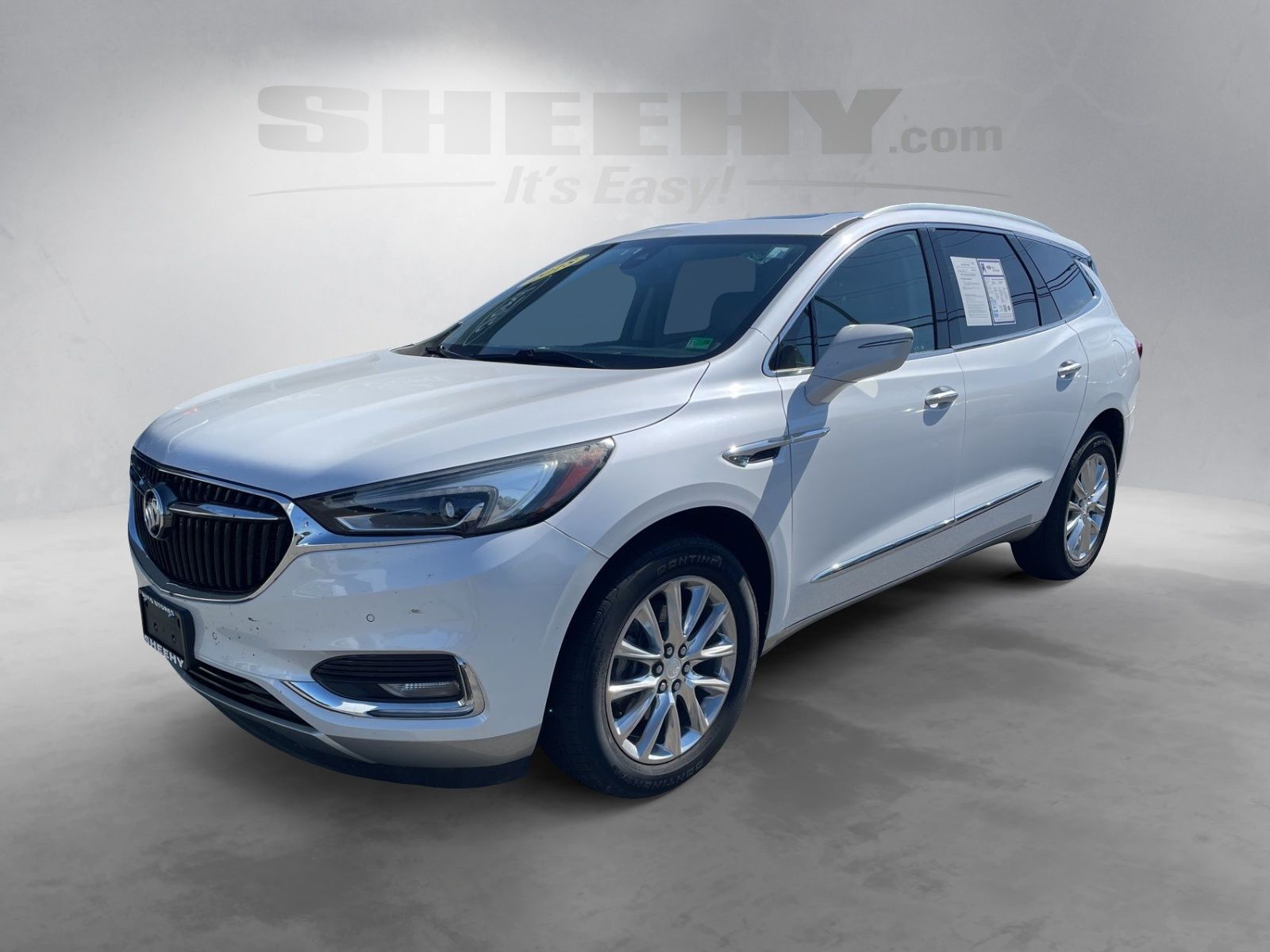 Used 2018 White Frost Buick Premium Group image 8