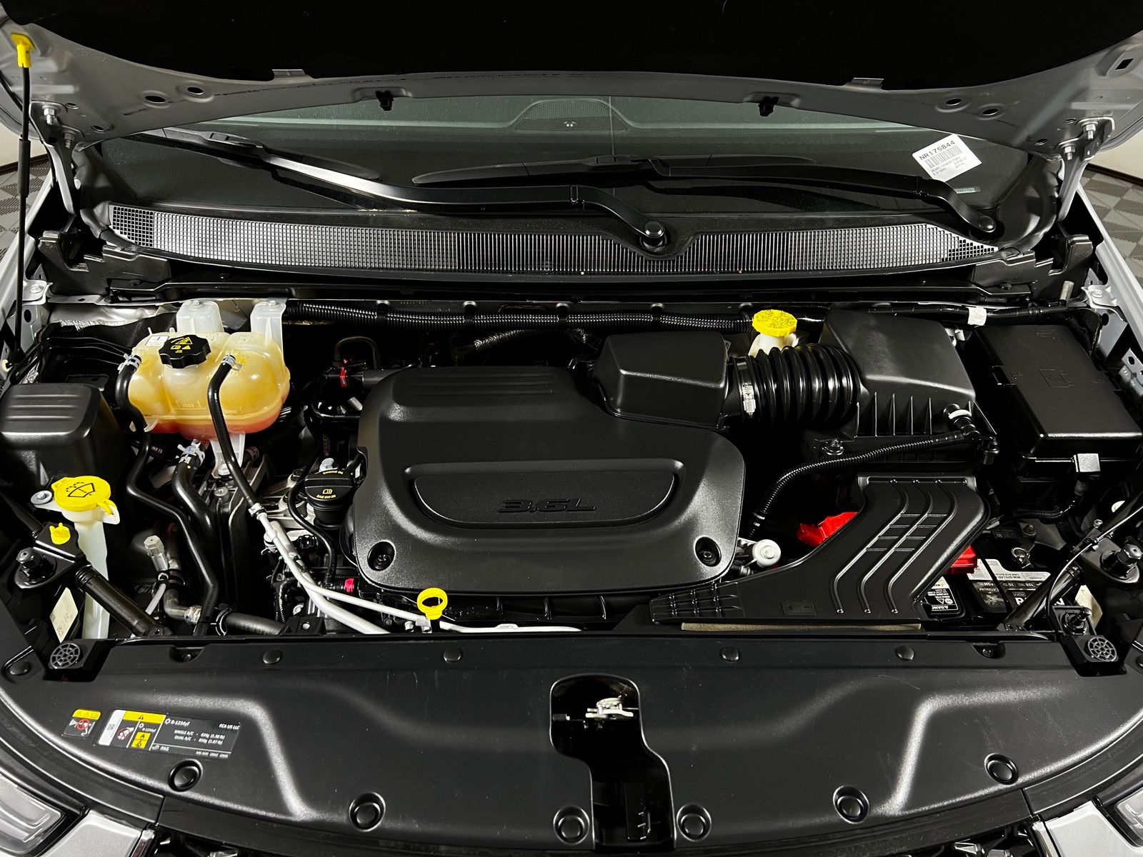 2022 Chrysler Pacifica Limited 9