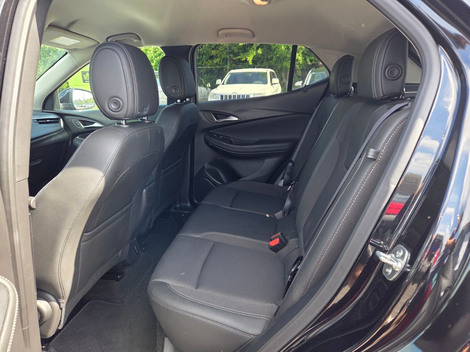 Used 2025 Ebony Twilight Metallic Buick Preferred image 6