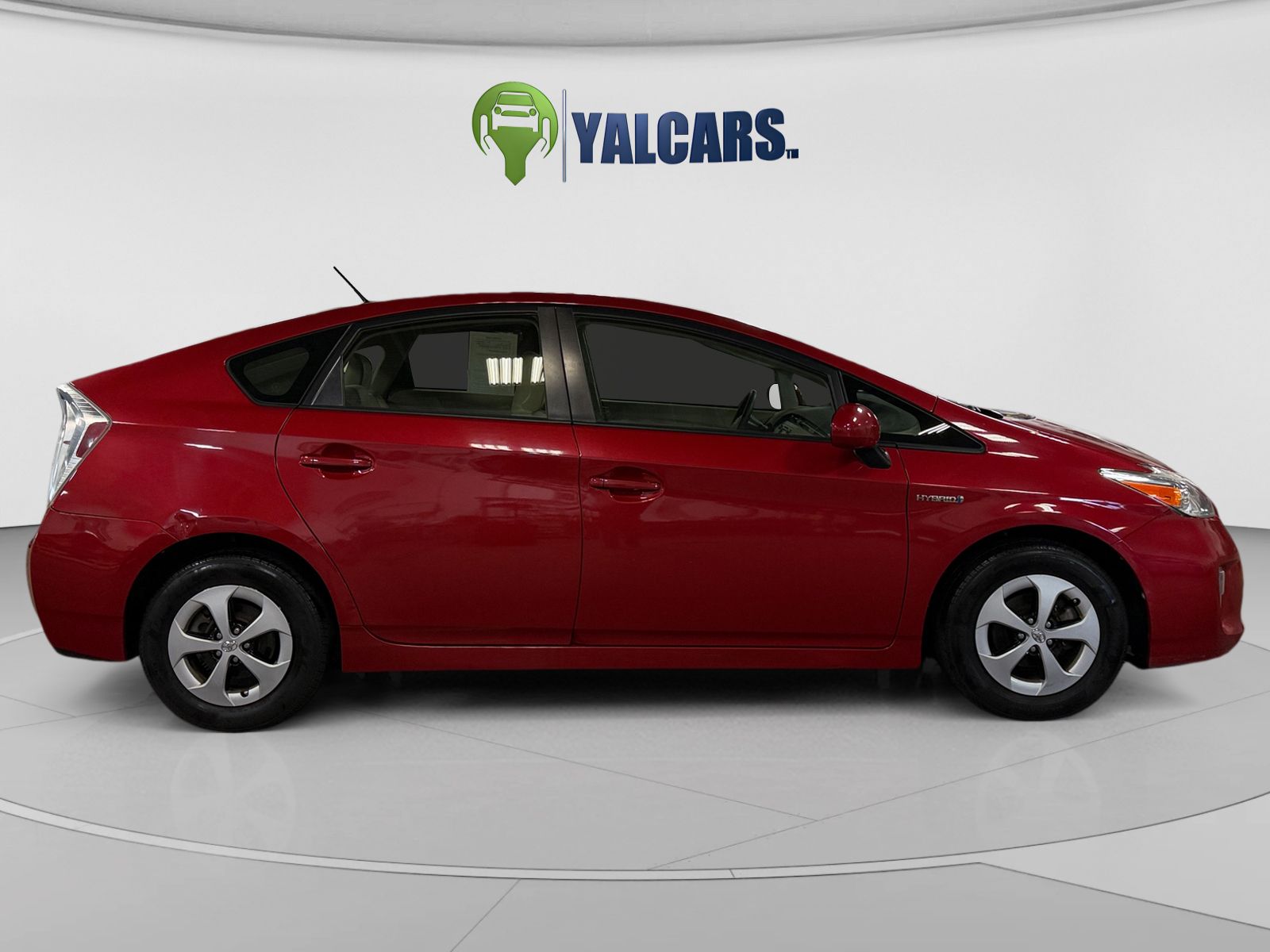 View vehicle photo 6