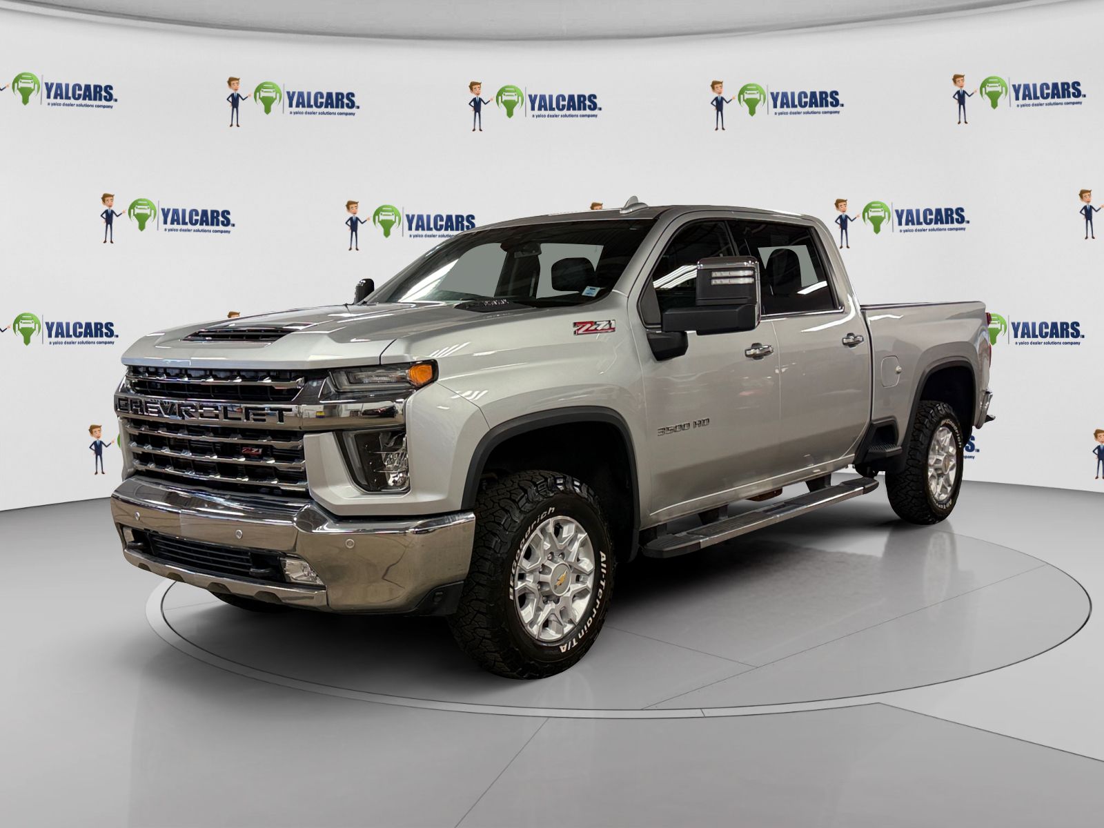 Silver 2022 Chevrolet Silverado 3500HD LTZ Crew Cab 4WD Pickup Truck Four-Wheel Drive Automatic