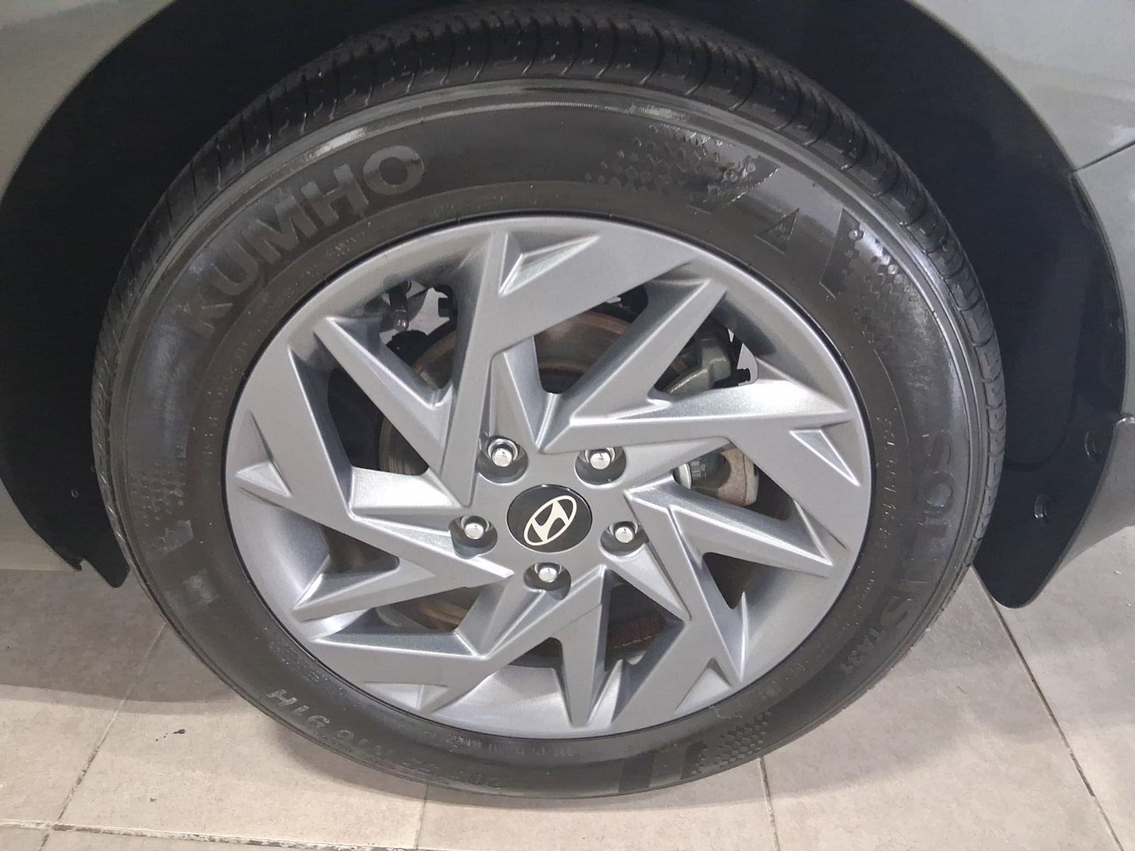 Used Car 2024 Hyundai Elantra Hybrid  Blue For Sale Under $25,000 In Austin, Texas