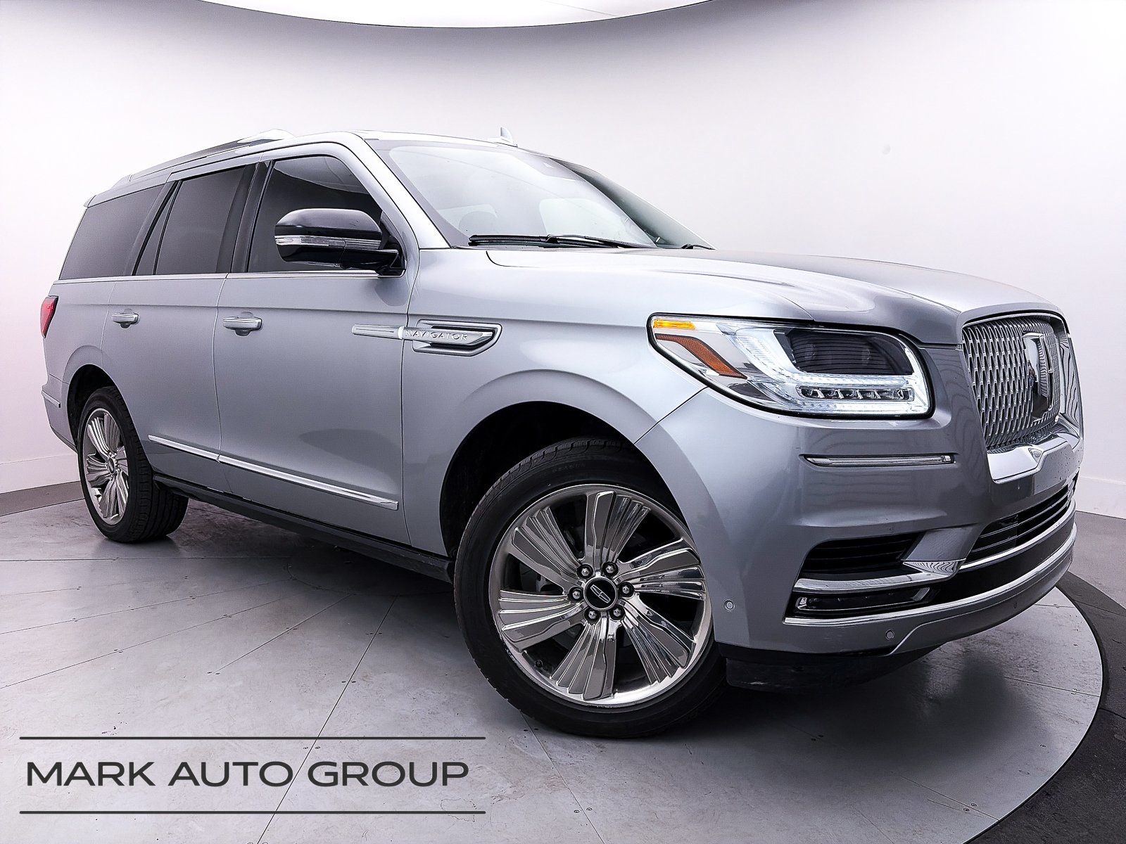 Silver Radiance 2021 Lincoln Navigator SUV / Crossover Four-Wheel Drive Automatic