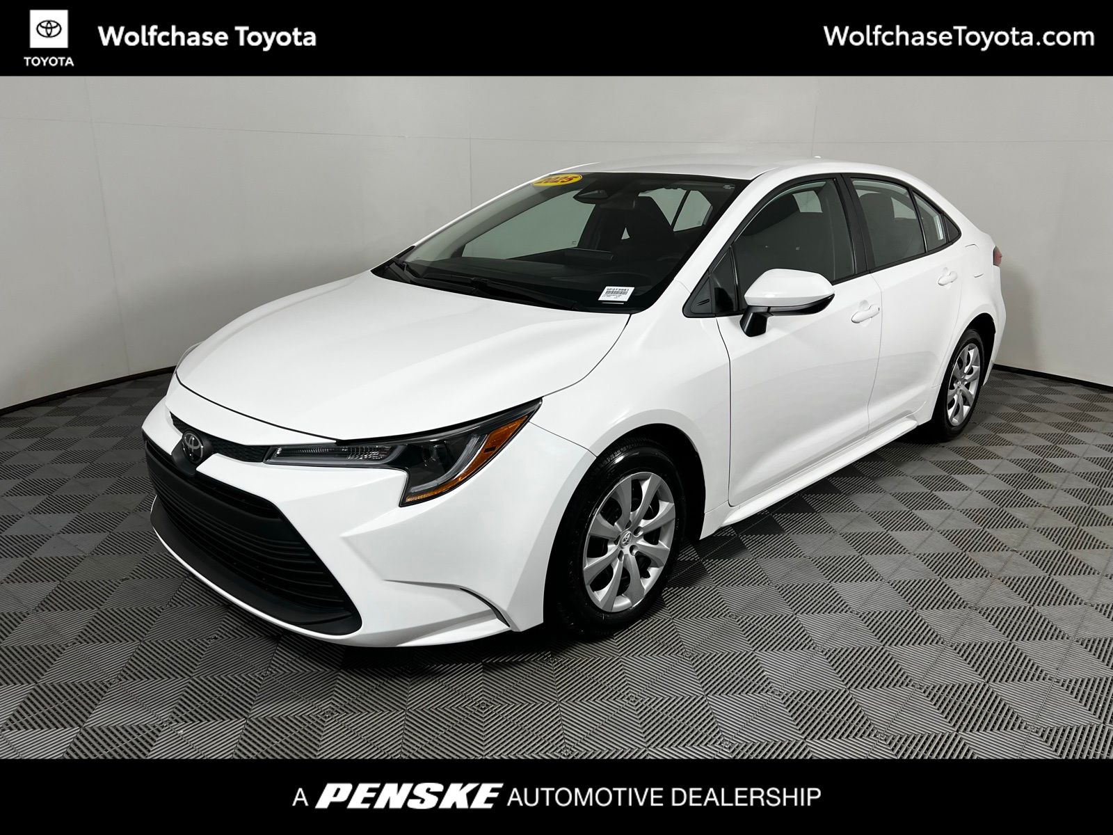 Thumbnail: 2025 Toyota Corolla - 1