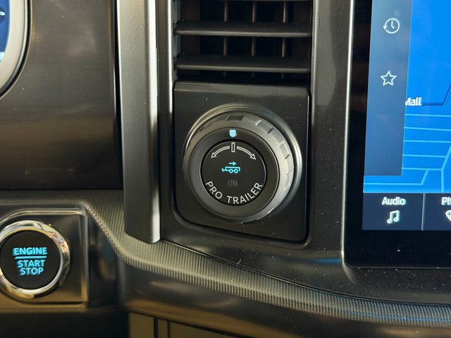 New 2026 Agate Black Metallic Ford Lariat image 30