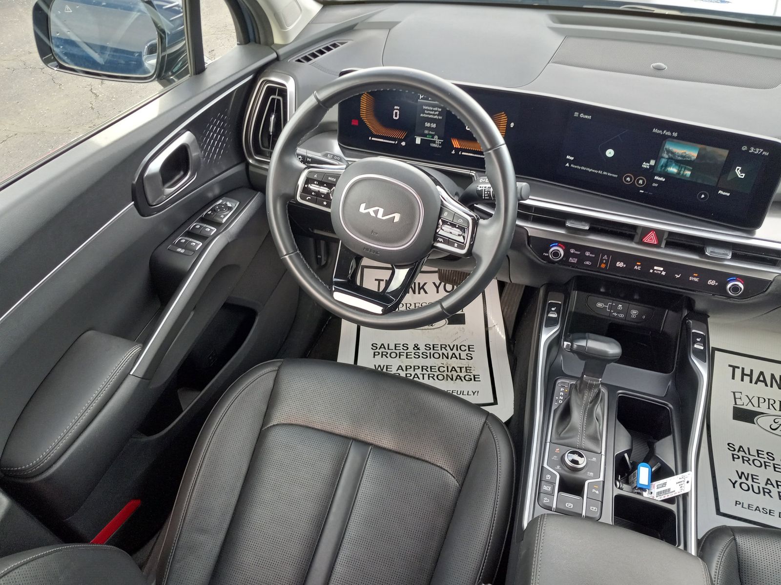 2025 Kia Sorento image 16