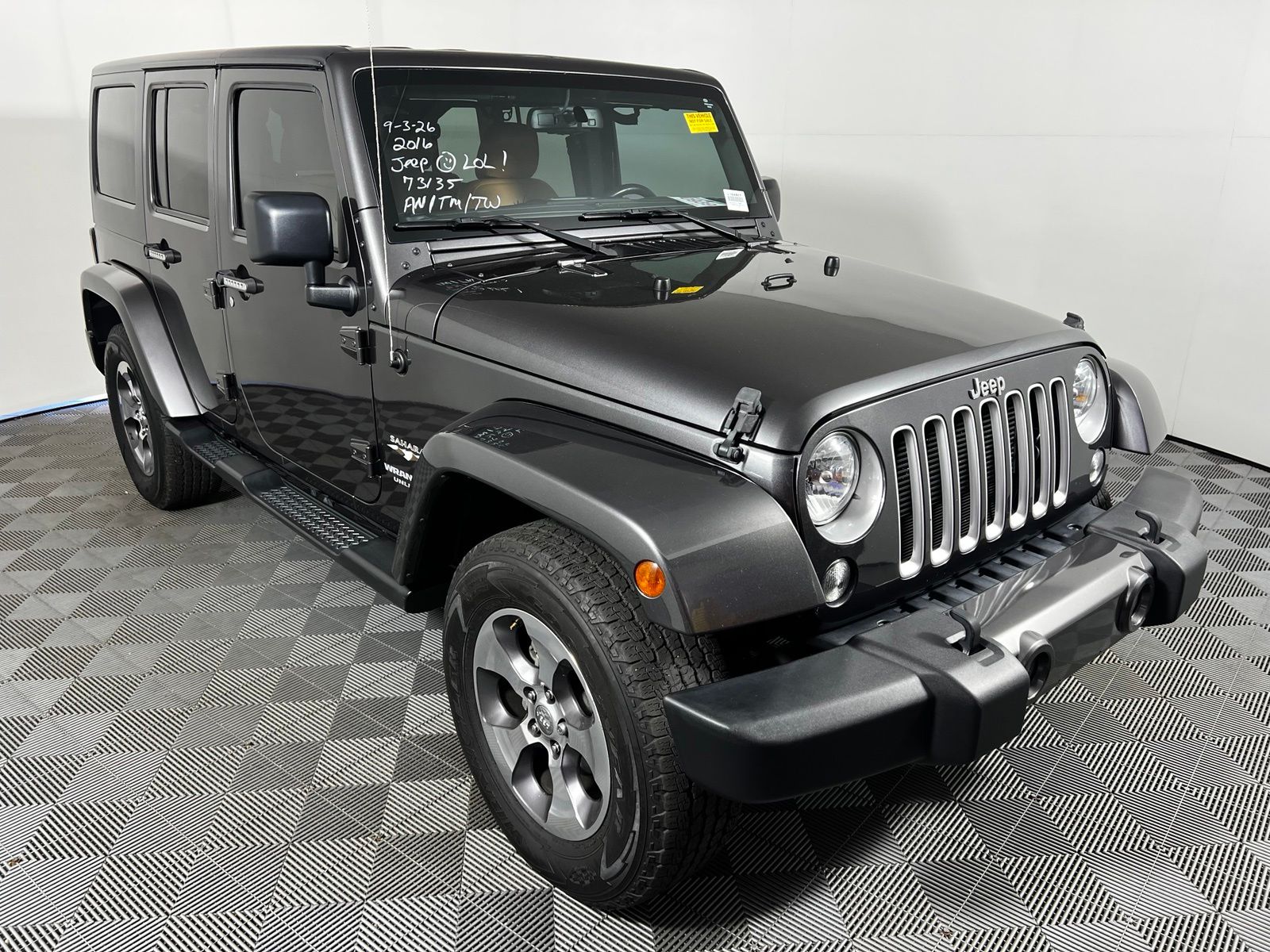 Thumbnail: 2016 Jeep Wrangler - 3