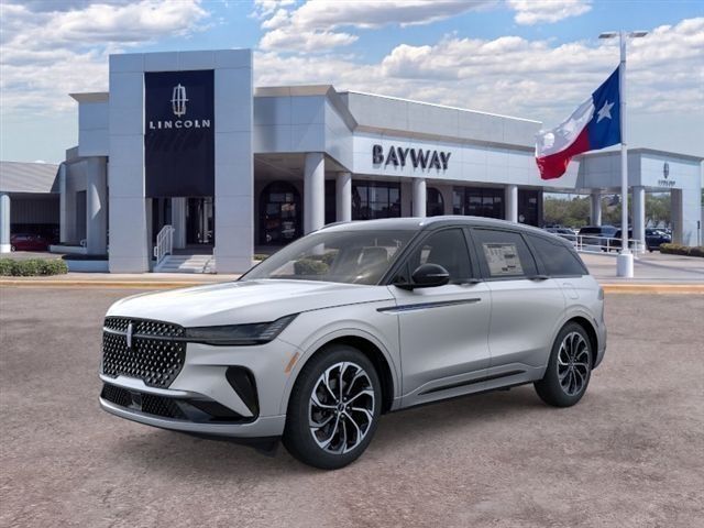 Silver Radiance Metallic Clearcoat 2026 Lincoln Nautilus SUV / Crossover All-Wheel Drive Continuously Variable Transmission