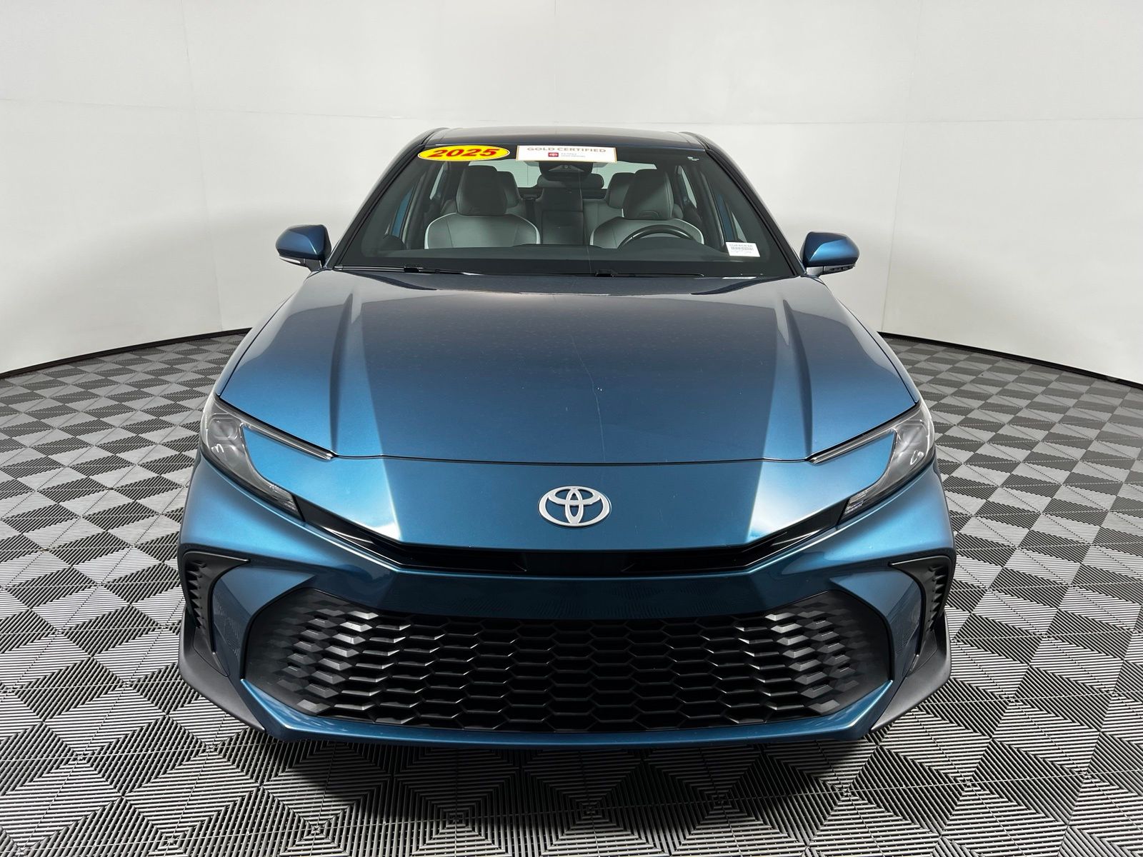 Thumbnail: 2025 Toyota Camry - 2
