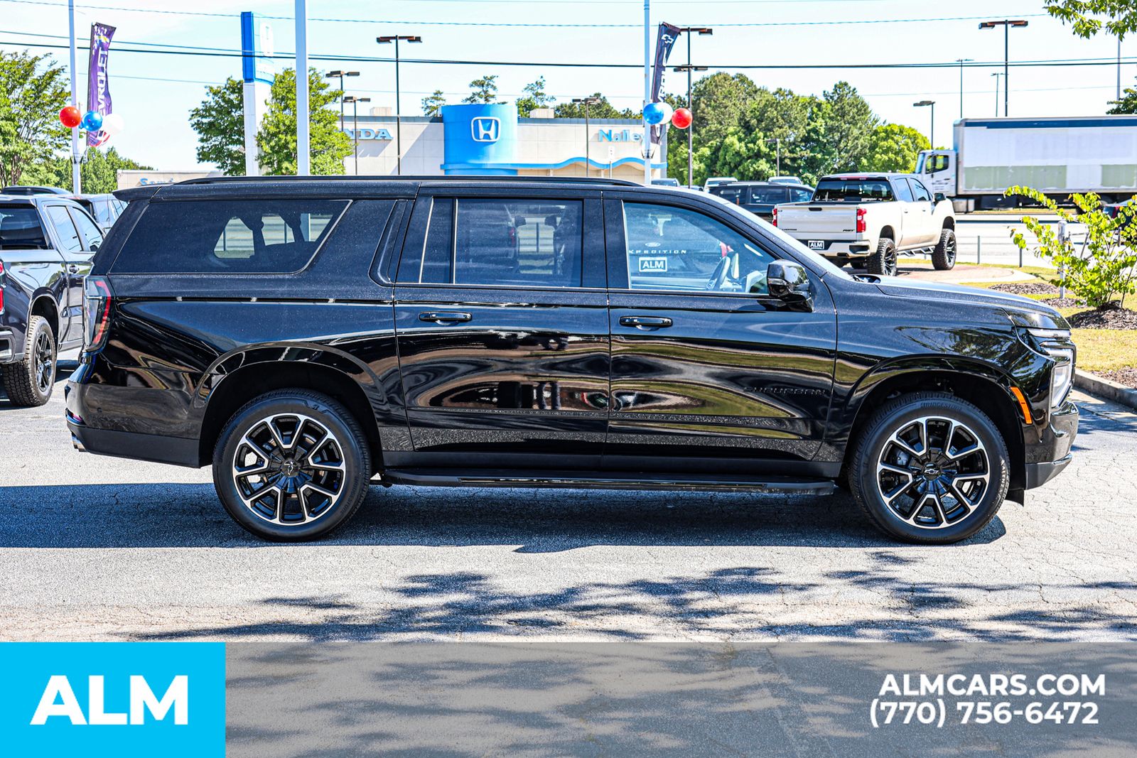 Used 2025 Black Chevrolet RST image 11