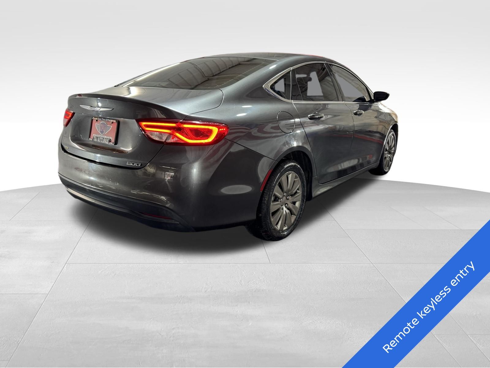 View vehicle photo 4