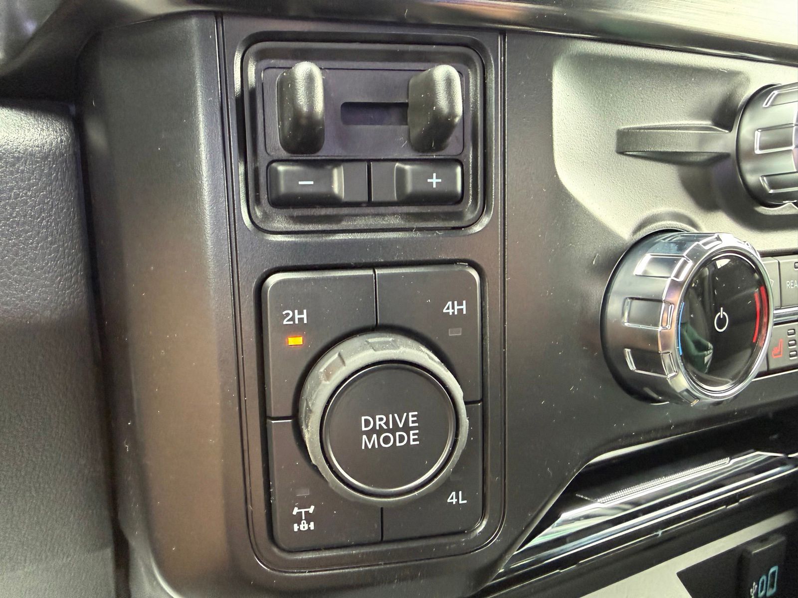2026 Ford F-250SD image 23