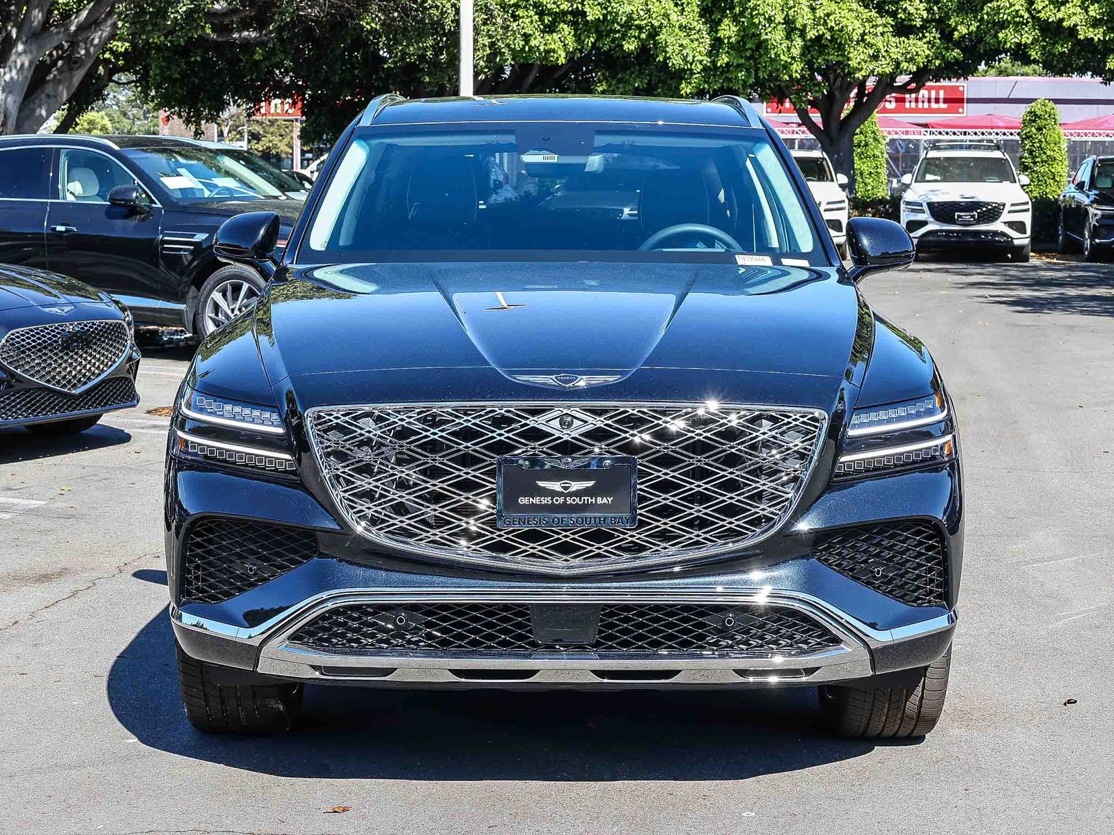 View vehicle photo 2