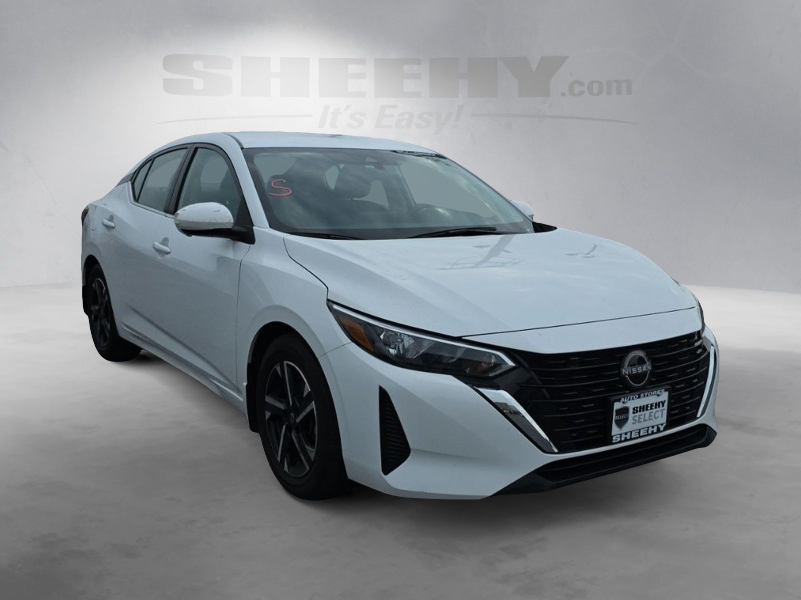 Used 2024 White Nissan SV image 2
