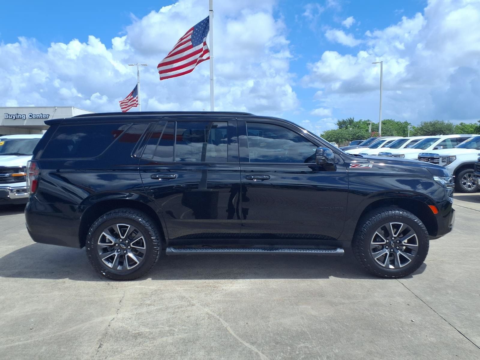 2021 Chevrolet Tahoe Z71 - 3