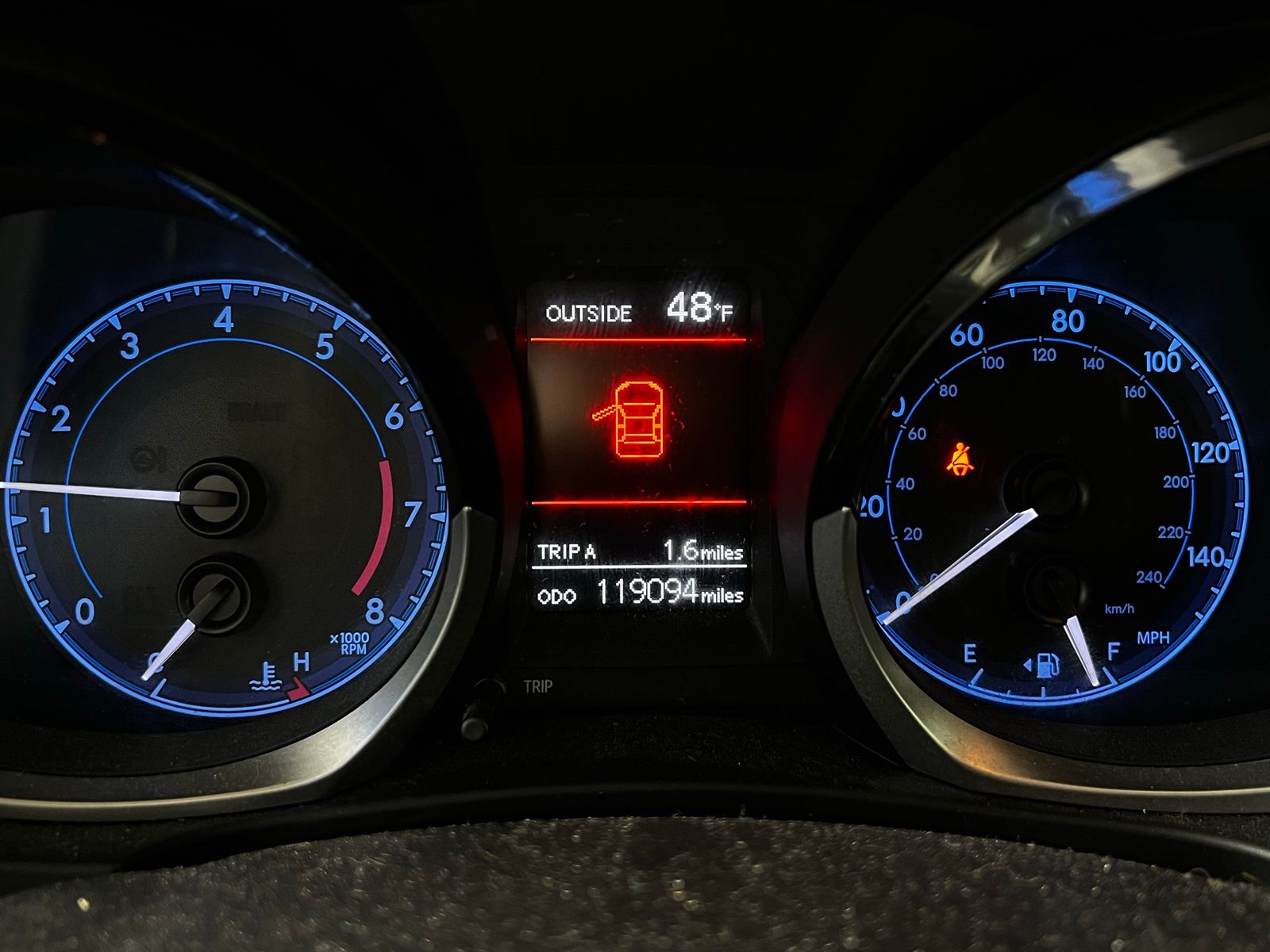 Thumbnail: 2015 Toyota Corolla - 10