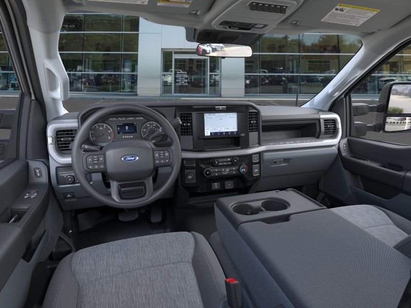 2025 Ford F-550 Super Duty Chassis Cab XL - Photo 9