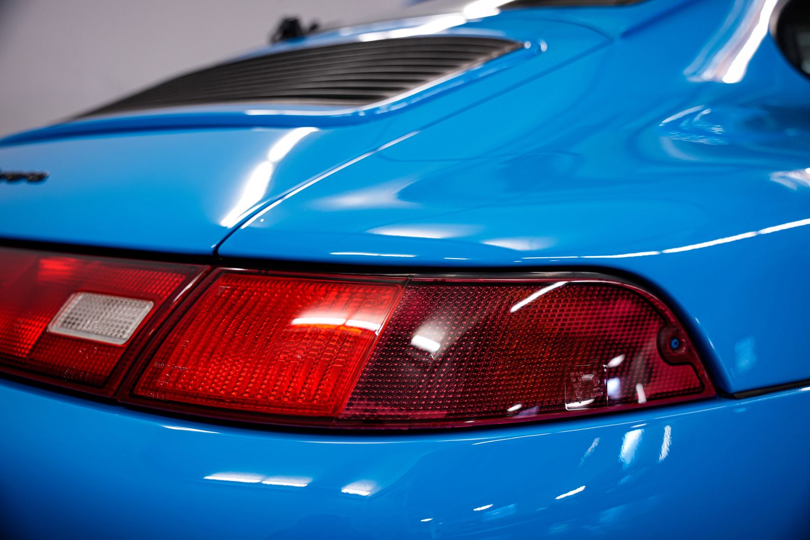 1994 Porsche 911 Carrera — photo 36
