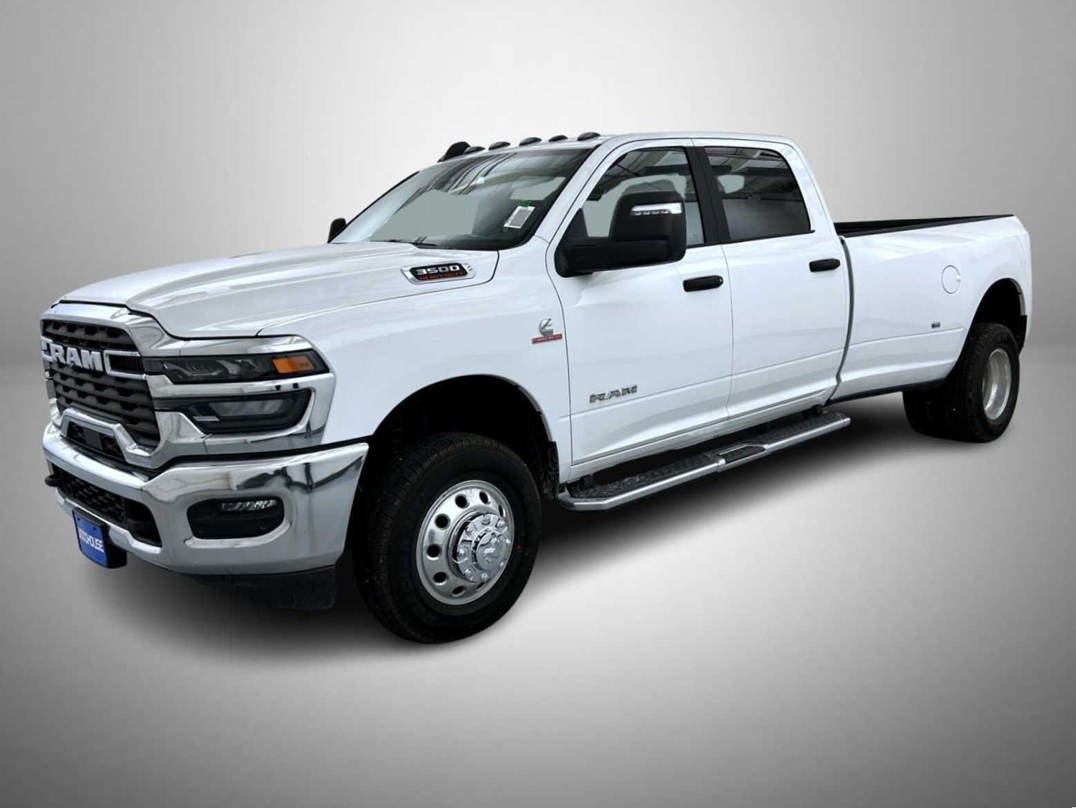 Bright White Clearcoat 2026 RAM 3500 Pickup Truck Four-Wheel Drive 8-Speed Automatic